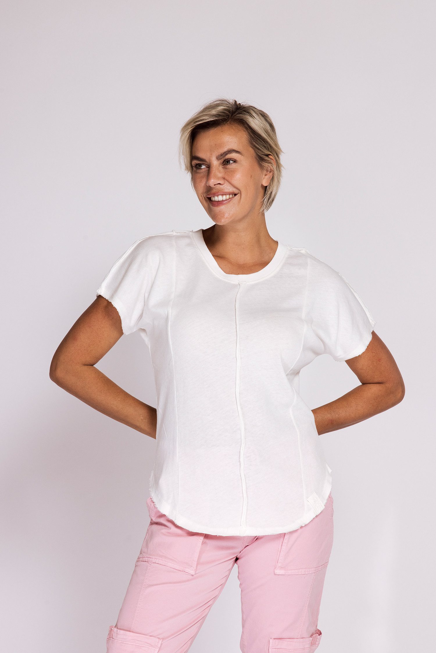 Zhrill Kurzarmshirt ROSAY mit ausgefransten Details