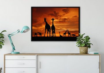 Pixxprint Leinwandbild Afrika Giraffen im Sonnenuntergang, Wanddekoration (1 St), Leinwandbild fertig bespannt, in einem Schattenfugen-Bilderrahmen gefasst, inkl. Zackenaufhänger