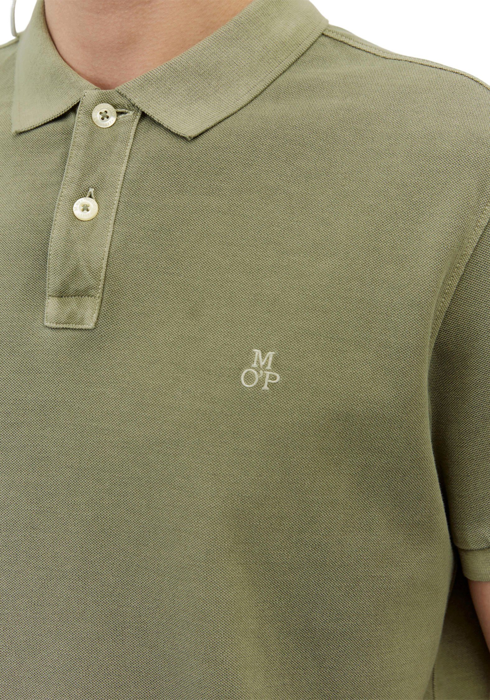 Marc O'Polo Poloshirt mit oliv Logostickerei dezenter