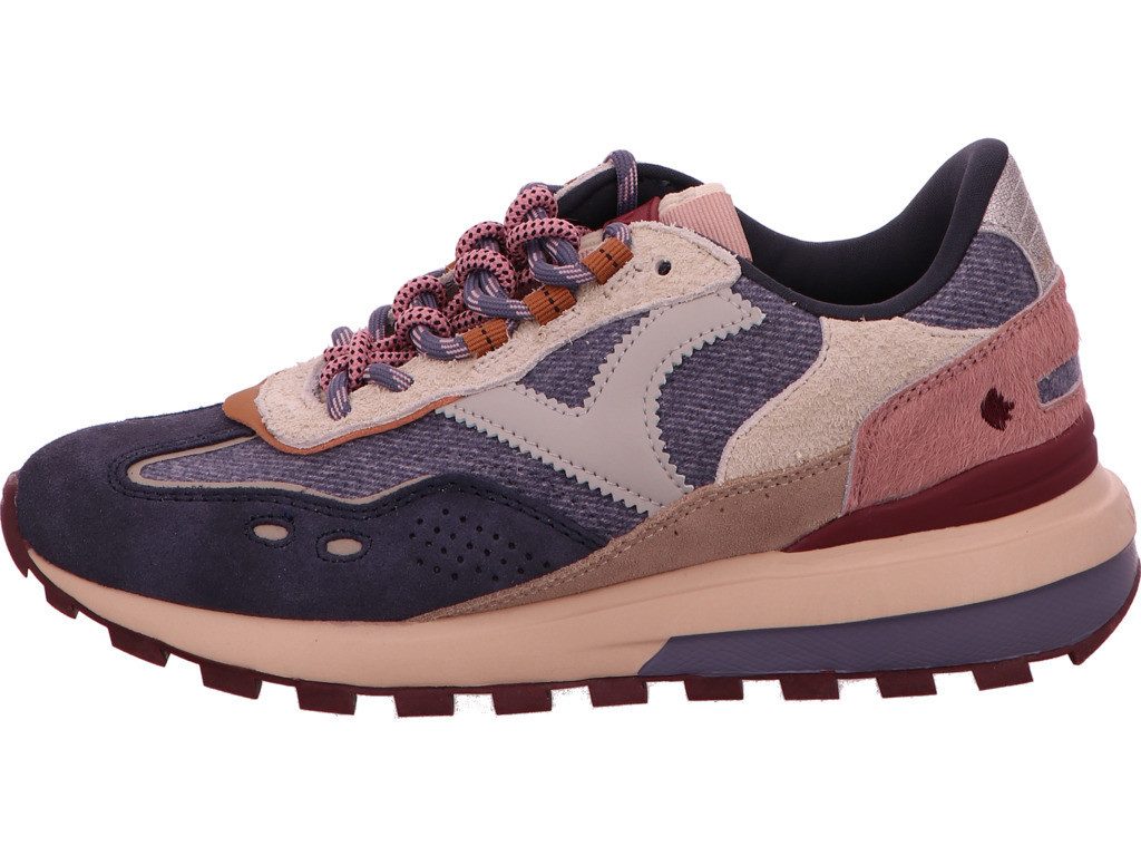 Victoria Sneaker
