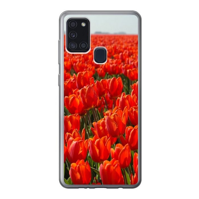 MuchoWow Handyhülle Ein großes Feld mit nur roten Tulpen Handyhülle Samsung Galaxy A21s Smartphone-Bumper Print Handy