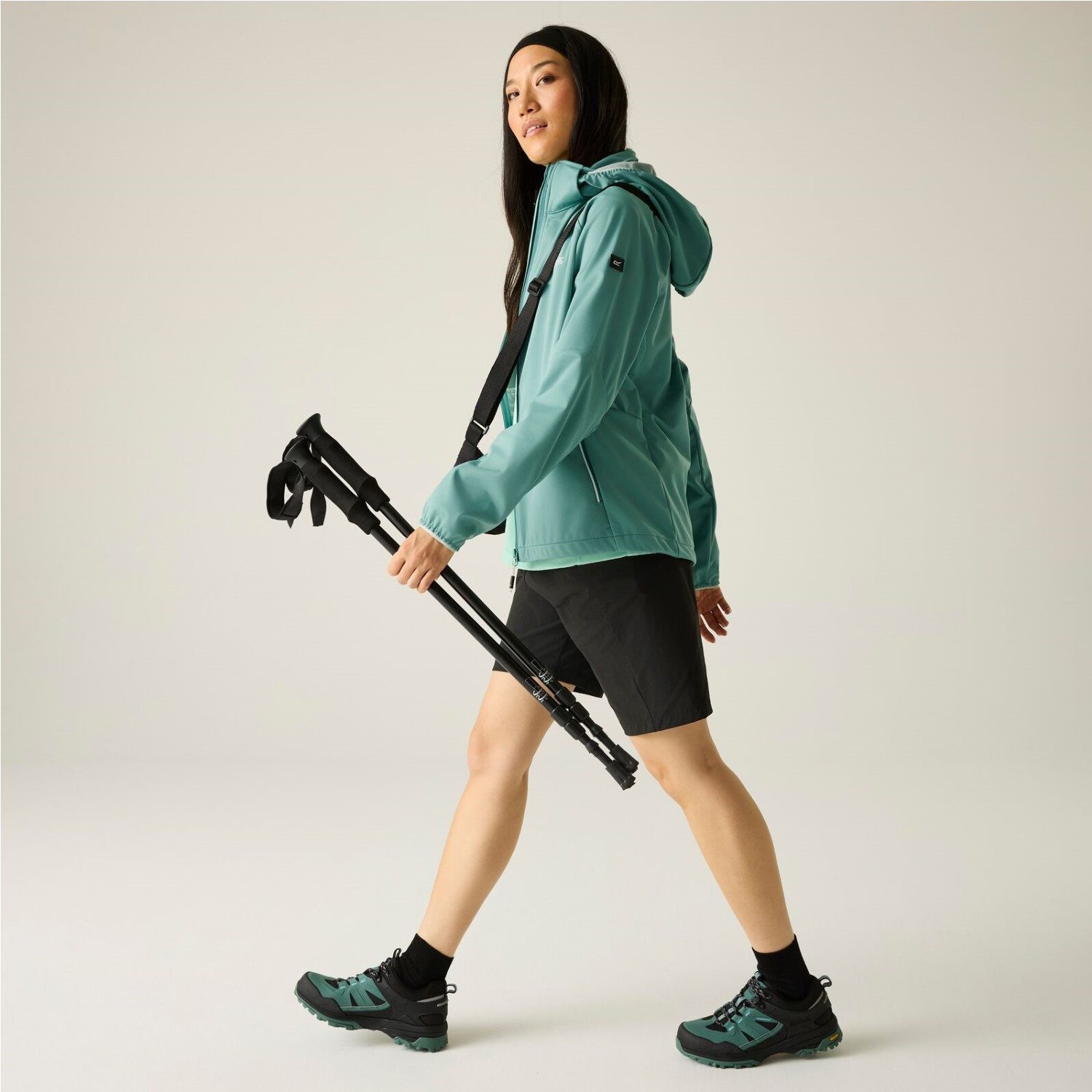 Regatta Softshelljacke Bourda mit Kapuze