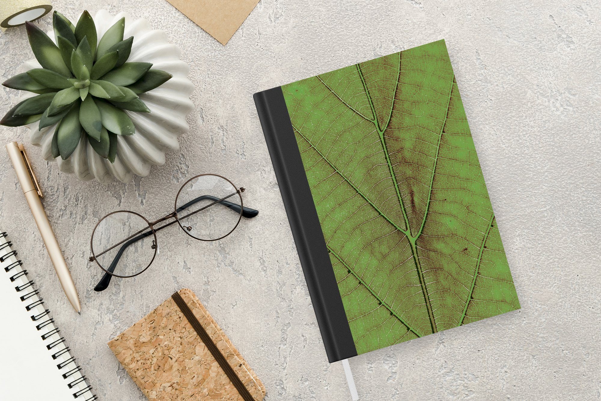 Haushaltsbuch Seiten, Tagebuch, MuchoWow - Journal, Notizheft, Merkzettel, - Natur A5, 98 Pflanzen, Notizbuch Blätter