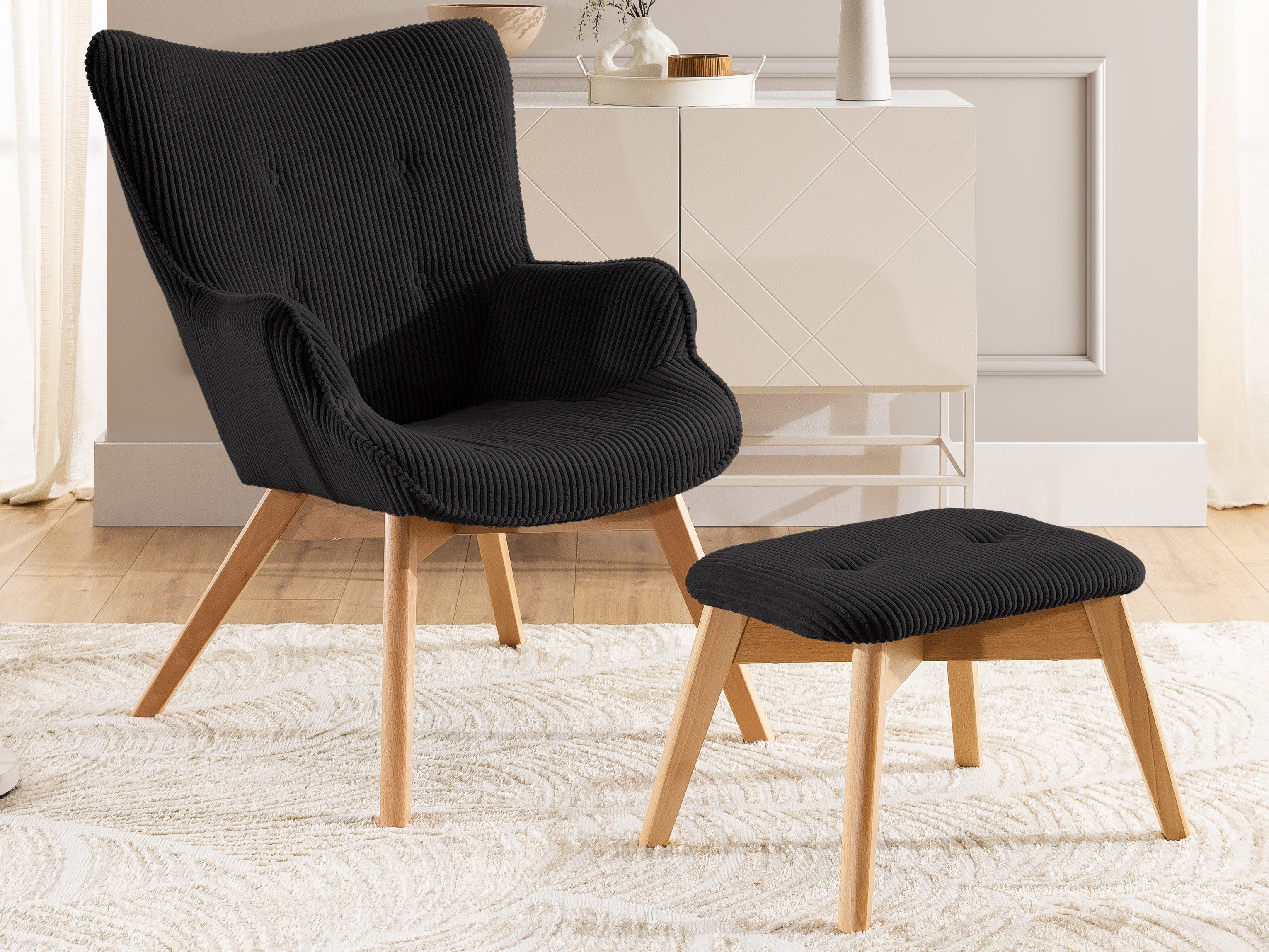 Loungesessel mit Fußhocker Lenari aus Cordstoff mit Füßen aus Massivholz
