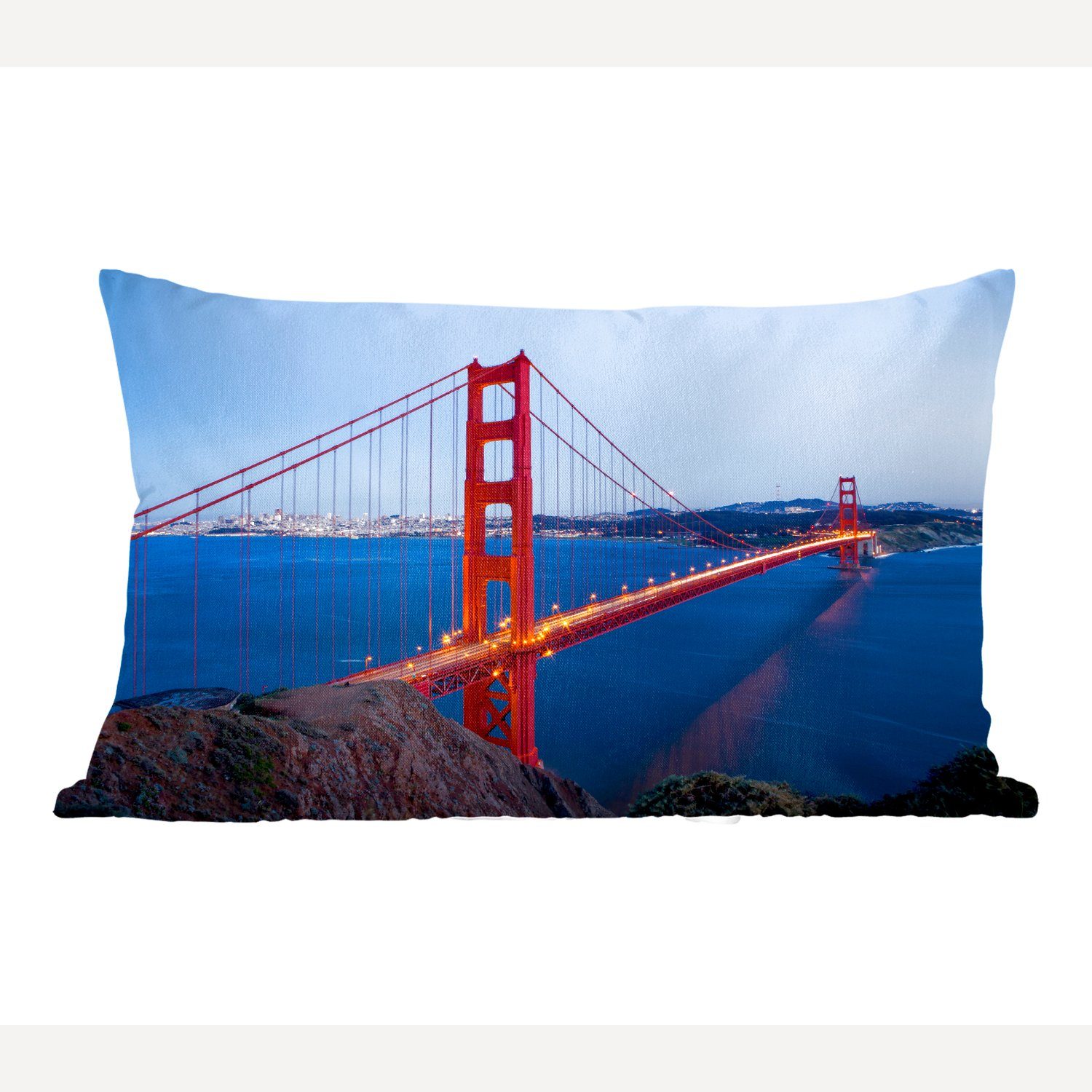 MuchoWow Dekokissen Golden Gate Bridge am Abend beleuchtet, Wohzimmer Dekoration, Zierkissen, Dekokissen mit Füllung, Schlafzimmer