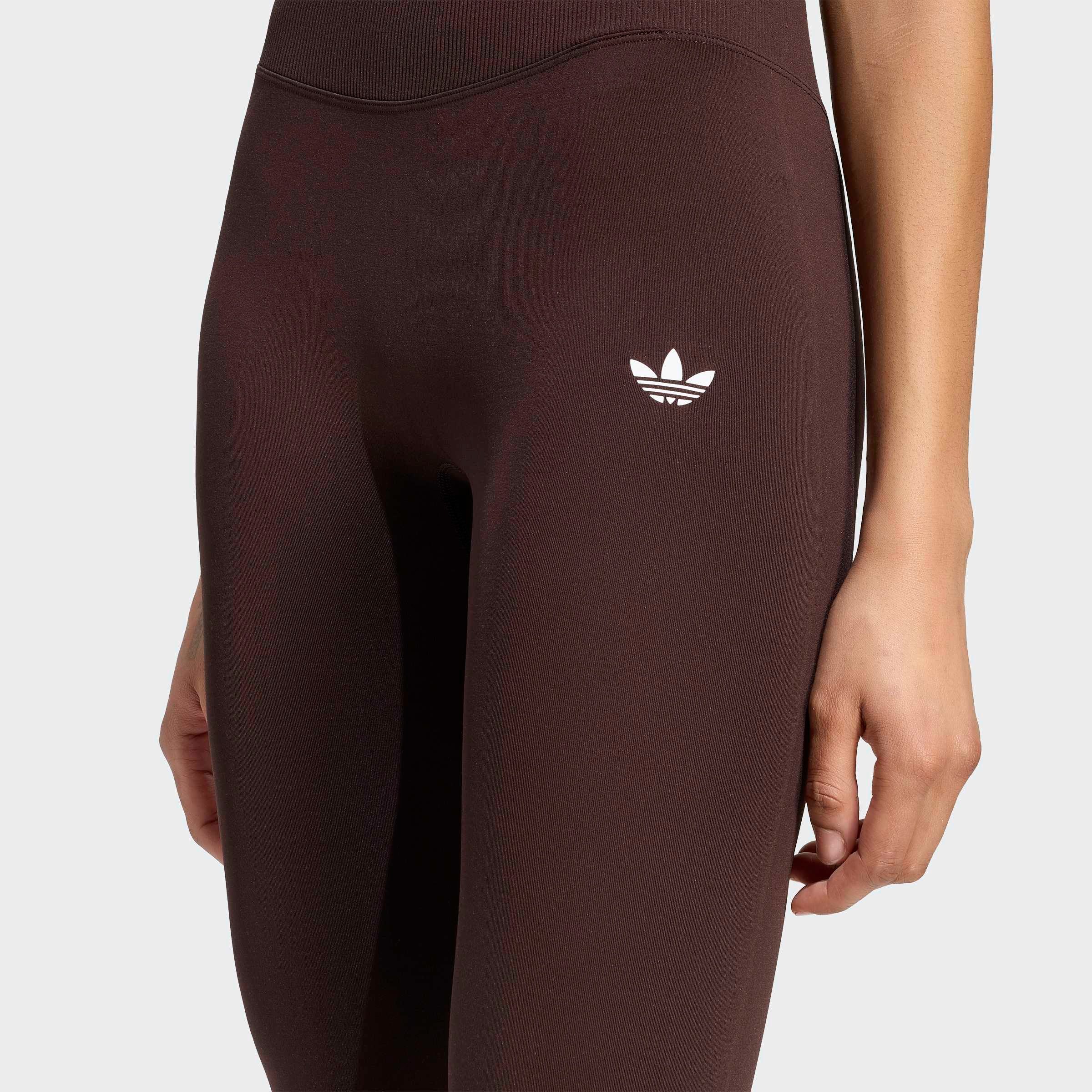 adidas Originals Leggings ESSENTIALS, NAHTLOS für Sportmode und Streetwear, sportlicher Stil, ohne Verschluss – Bild 3 von 5