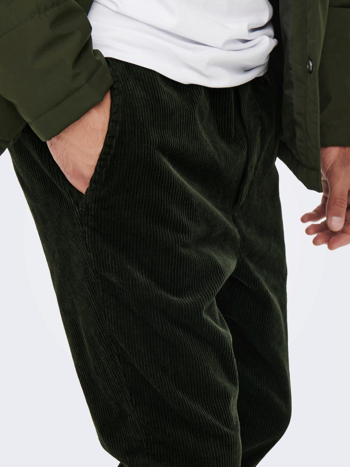 ONLY & SONS Stoffhose Relaxed ONSLINUS Dunkelgrün Freizeit Stoffhose in Bequem Pants Cropped 3978 (1-tlg) Cord
