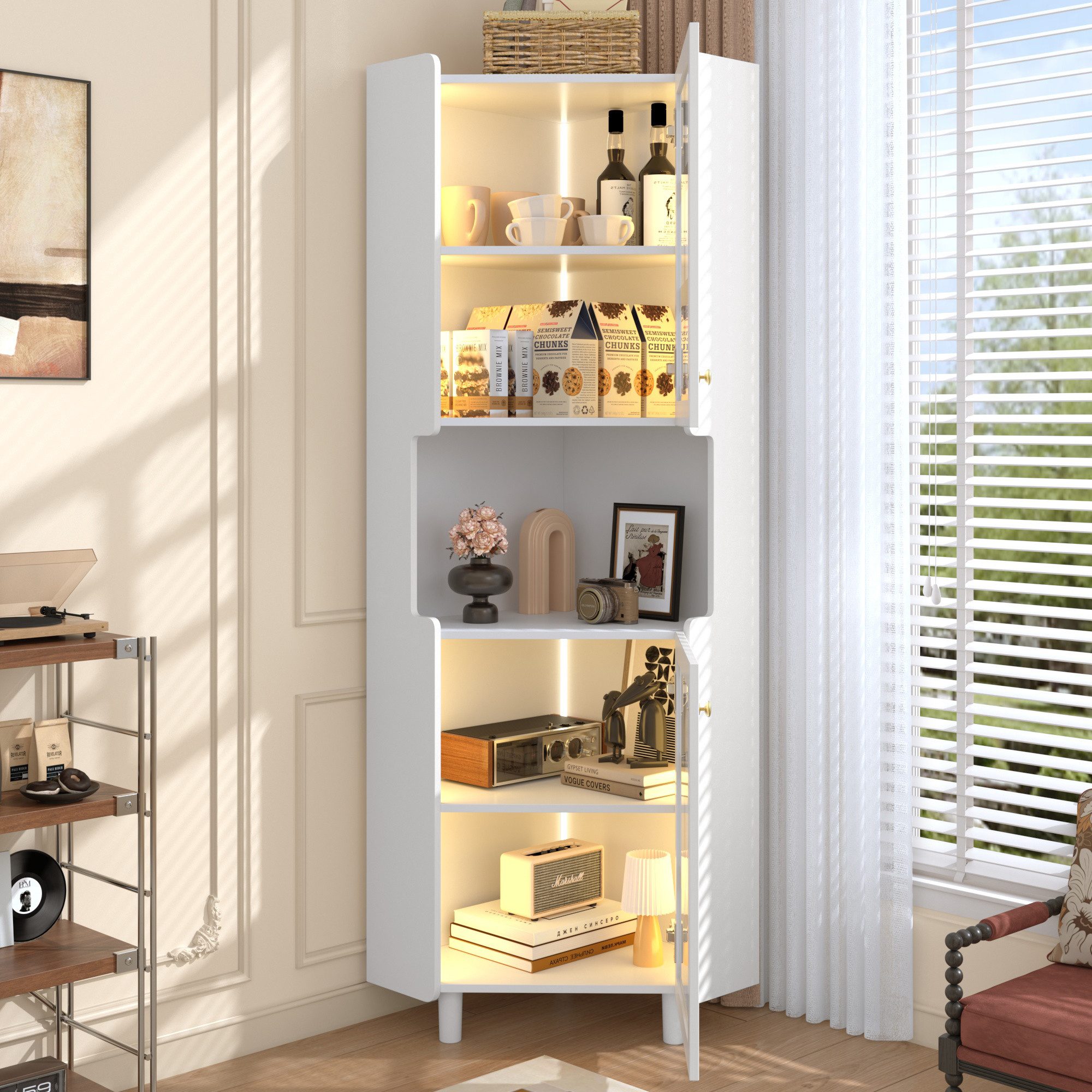 Totnz Eckschrank mit LED-Beleuchtung, 3 Zonen Stauraum und MDF-Platte – App-gesteuert (Moderne Eckkommode, platzsparend und elegant, Verstellbare Kippsicherung) Praktisches 3-Zonen-Design, Weiß