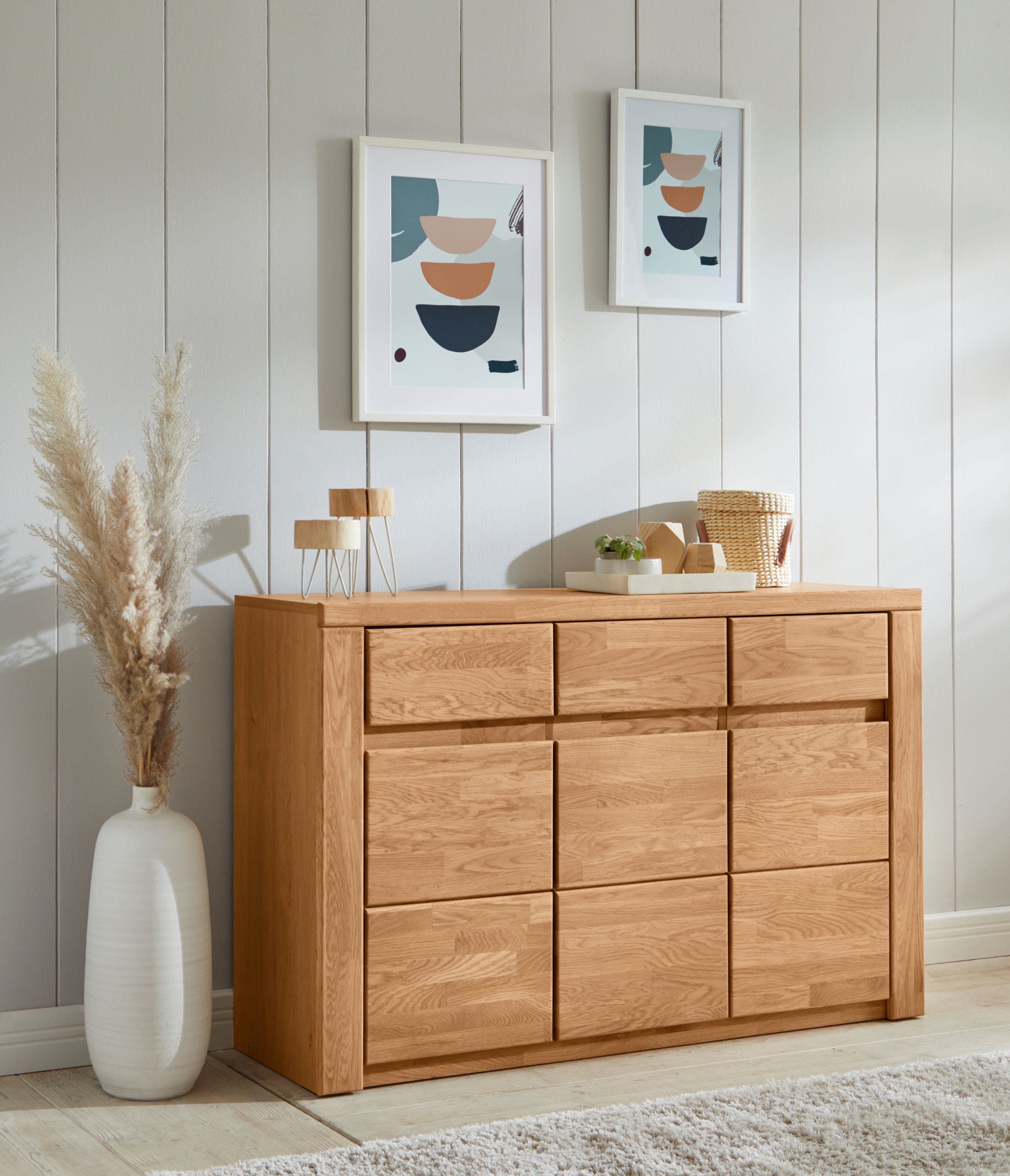 OTTO home Sideboard Burano,127cm breit, Fronten Massivholz,3 Türen,3 Schubladen,6 Fächer, Holz massiv,Holzwerkstoff,Griffmulden,Böden variabel einsetzbar