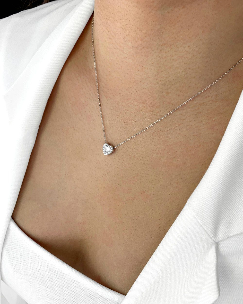 Herzkette 'Linda' Damen Halskette Silber 925 mit Anhänger Herz