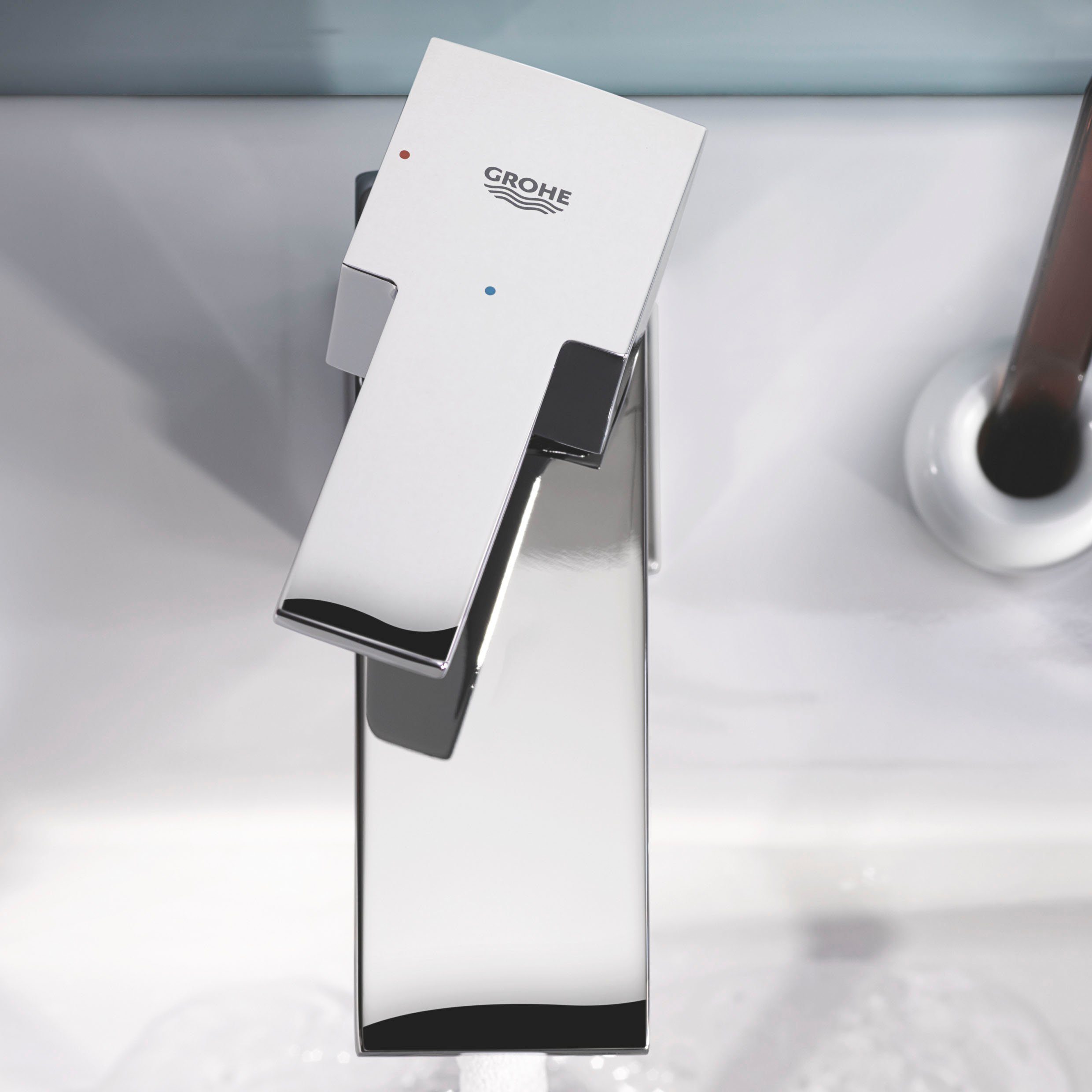 Sail mit Cube Wassersparfunktion Grohe Waschtischarmatur