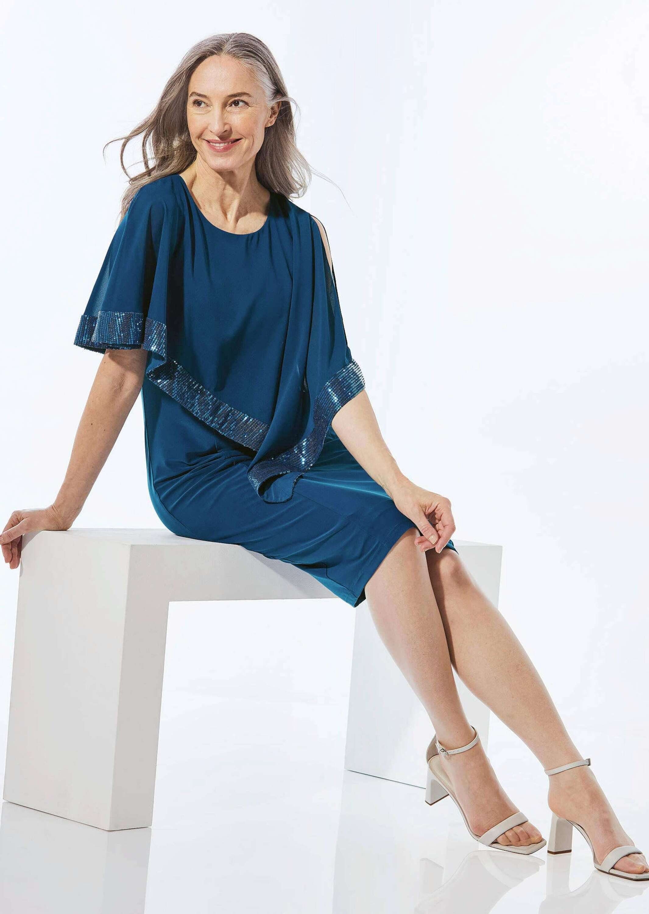 GOLDNER Abendkleid Kleid mit raffiniertem Chiffonüberwurf