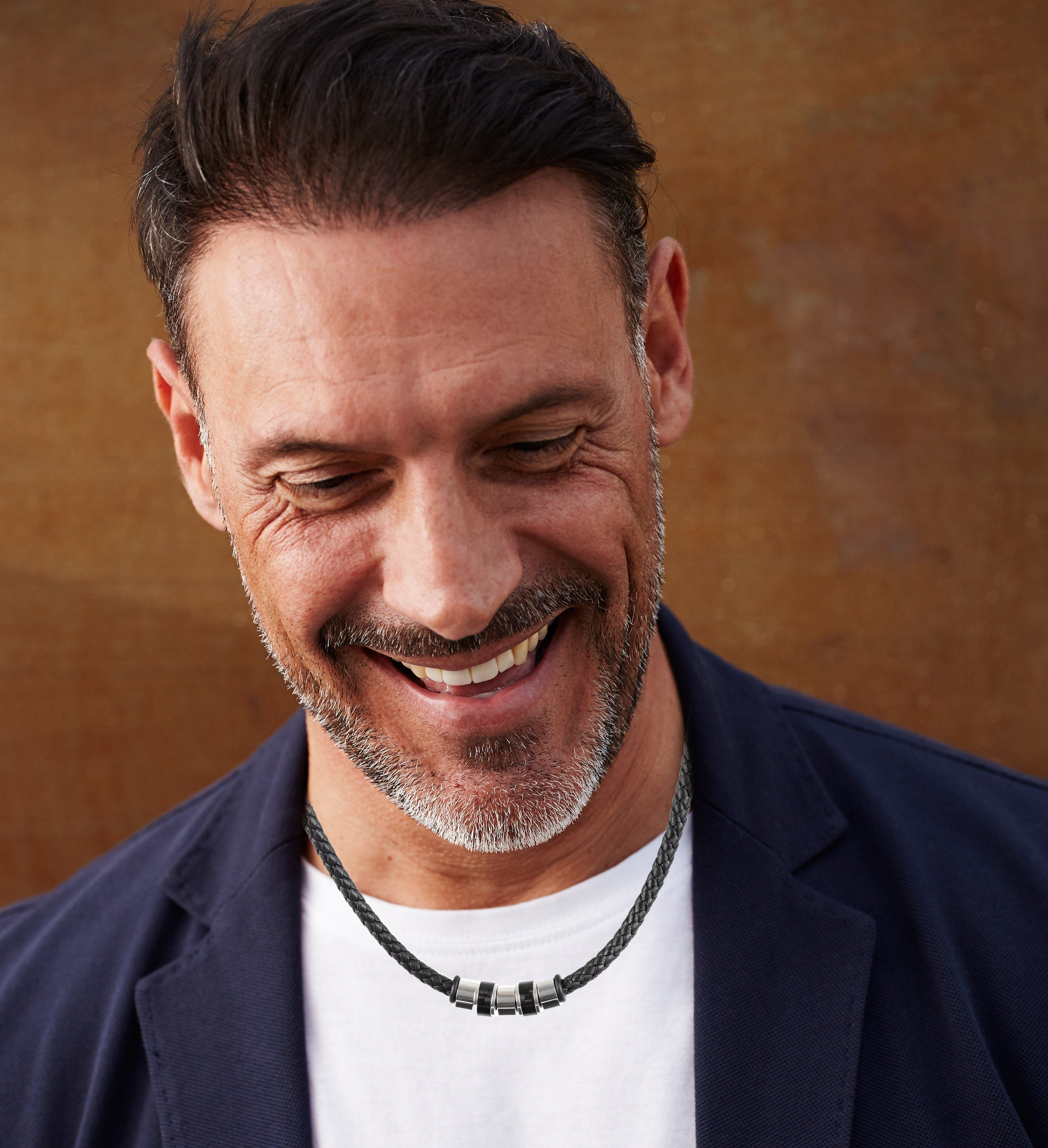 David Galvani Kette mit Anhänger Herren Lederkette Schwarz mit Edelstahl Beads, Handmade in Deutschland