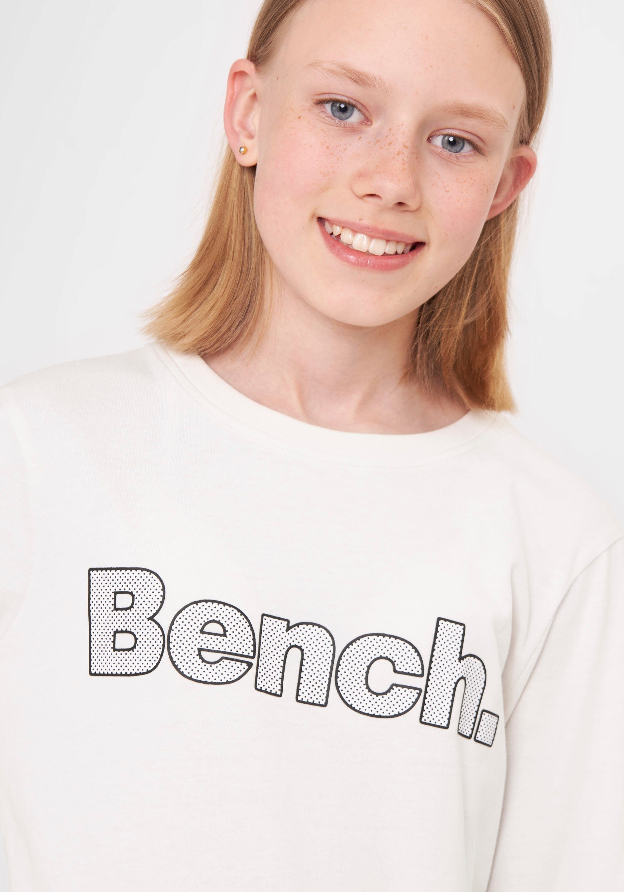 Bench. Langarmshirt WINTERWHITE Logodruck mit GEMMYG