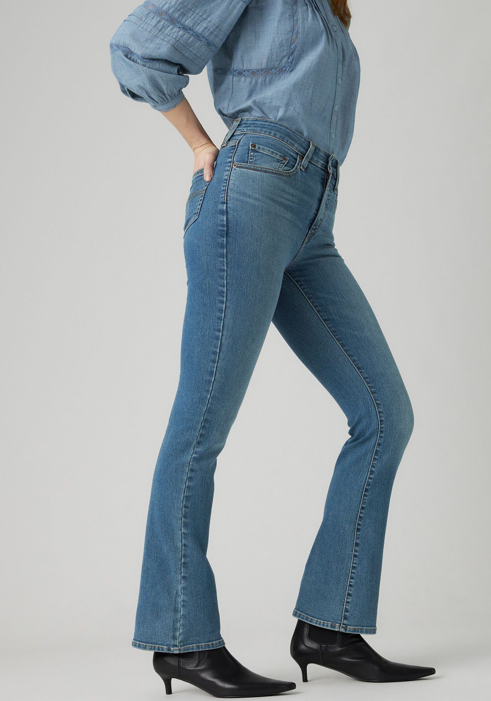 Levi's® Bootcut-Jeans 725 HIGH RISE BOOTCUT