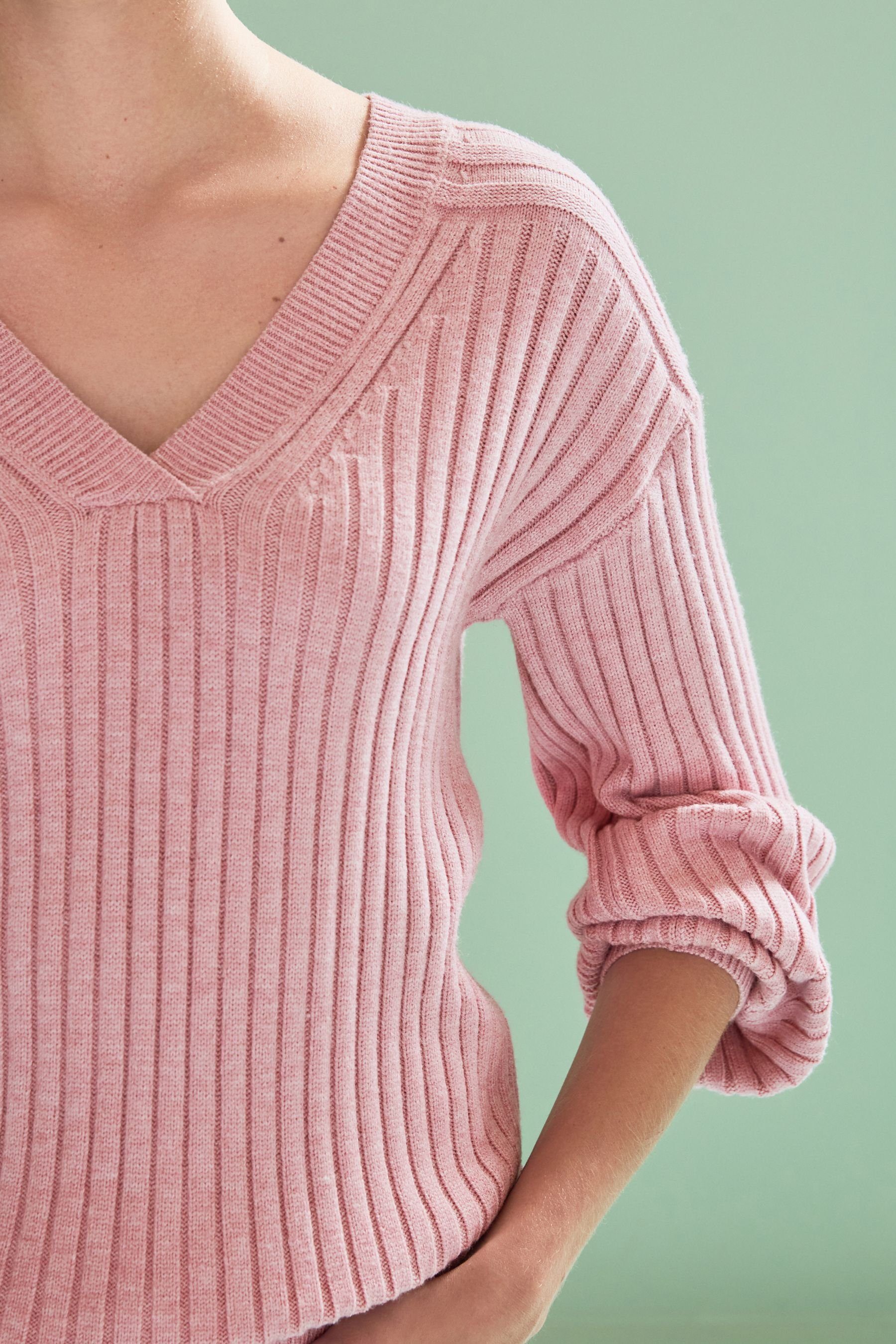 Ripp-Oberteil Blush mit (1-tlg) V-Ausschnitt-Pullover Pink V-Ausschnitt Next