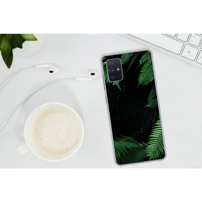 MuchoWow Handyhülle Nahaufnahme von tropischen Blättern Phone Case Handyhülle Samsung Galaxy A71 Silikon Schutzhülle