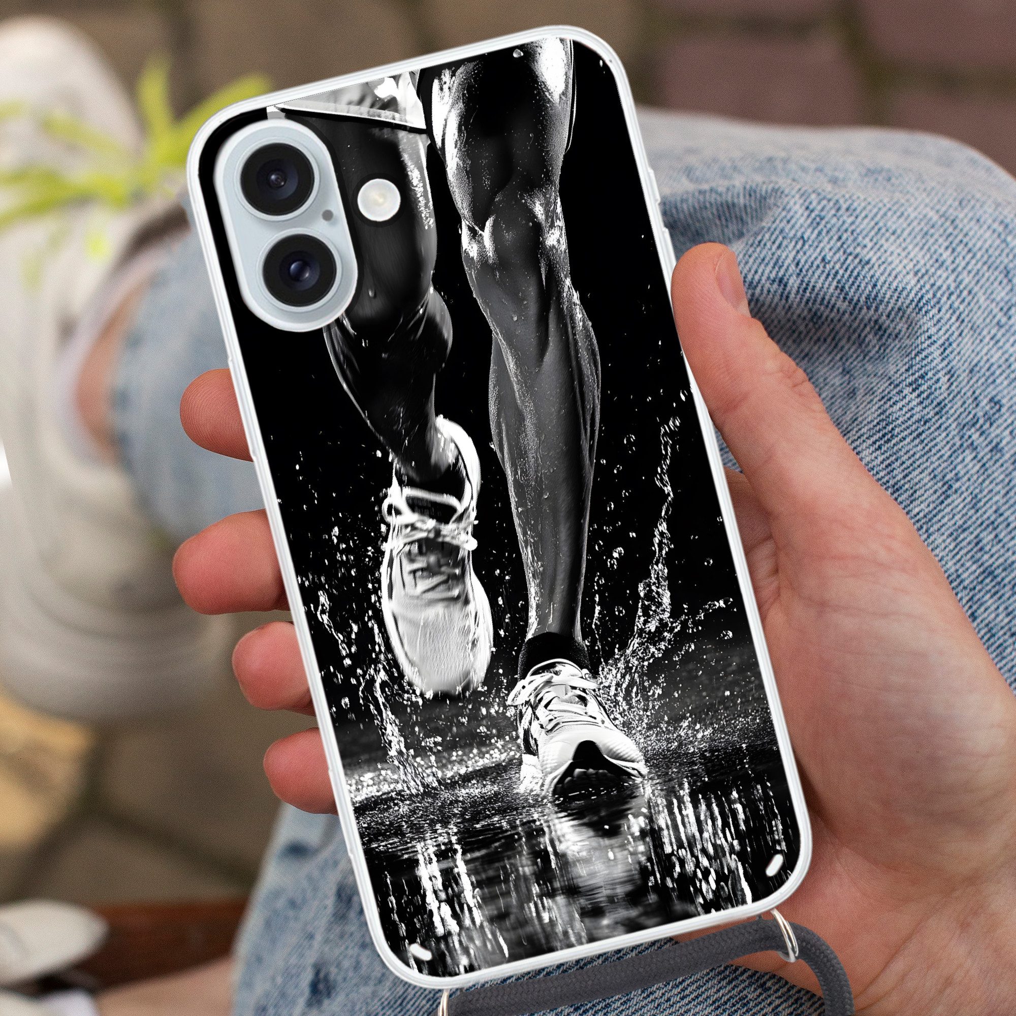 MuchoWow Handyhülle für Apple iPhone 16 Plus Laufschuhe - Laufen - Drops - Schwarz, Tragbare Handyhüllen mit Kette zum umhängen, Handykette Handyband