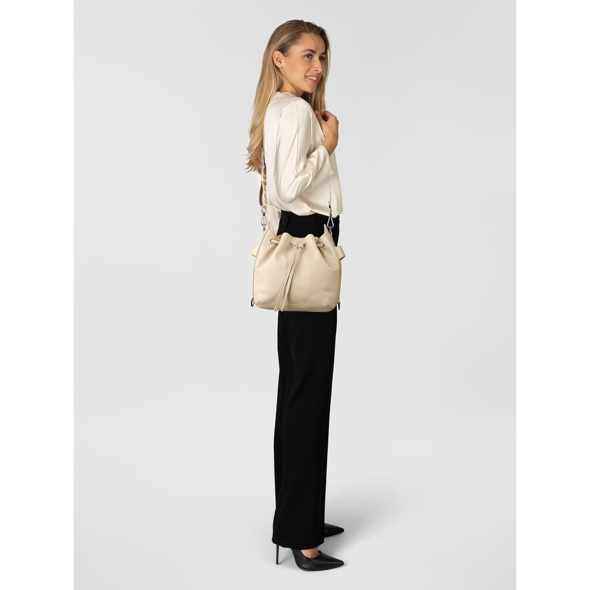COCCINELLE Shopper Gretel, Leder