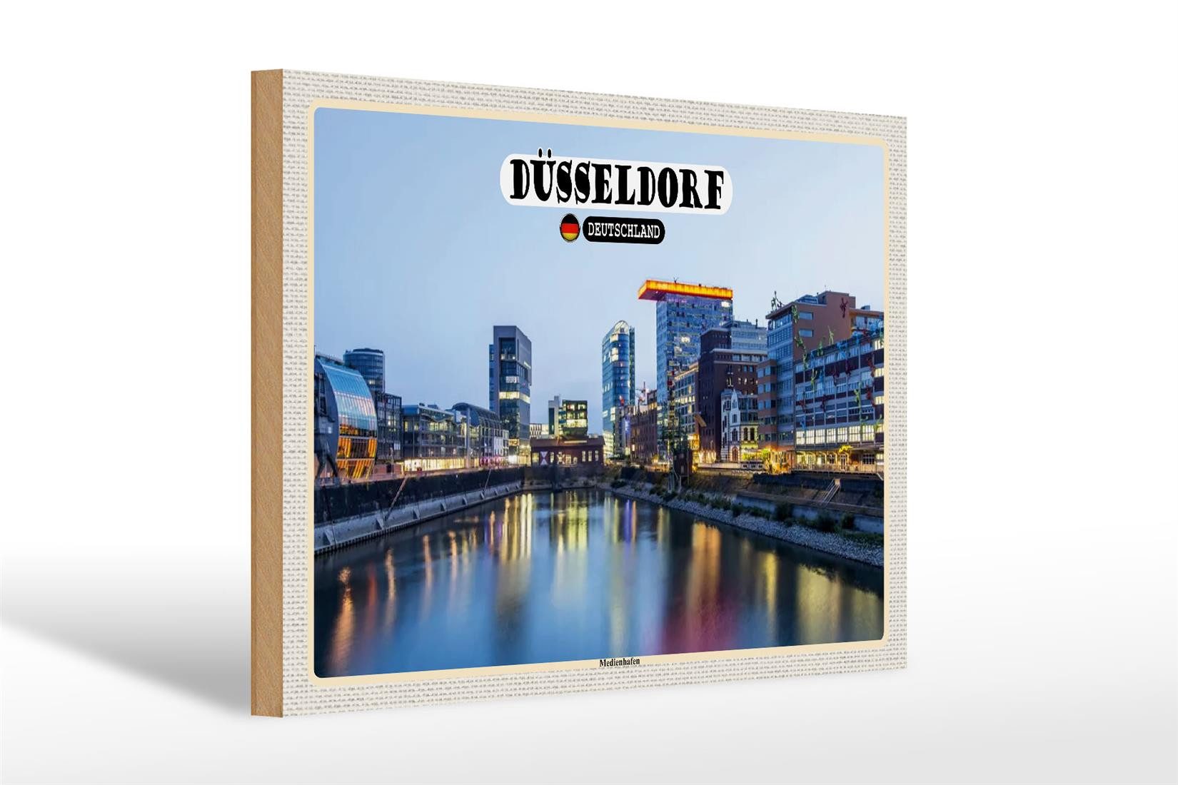 Holzbild Städte Düsseldorf Medienhafen Baukunst 30x20cm