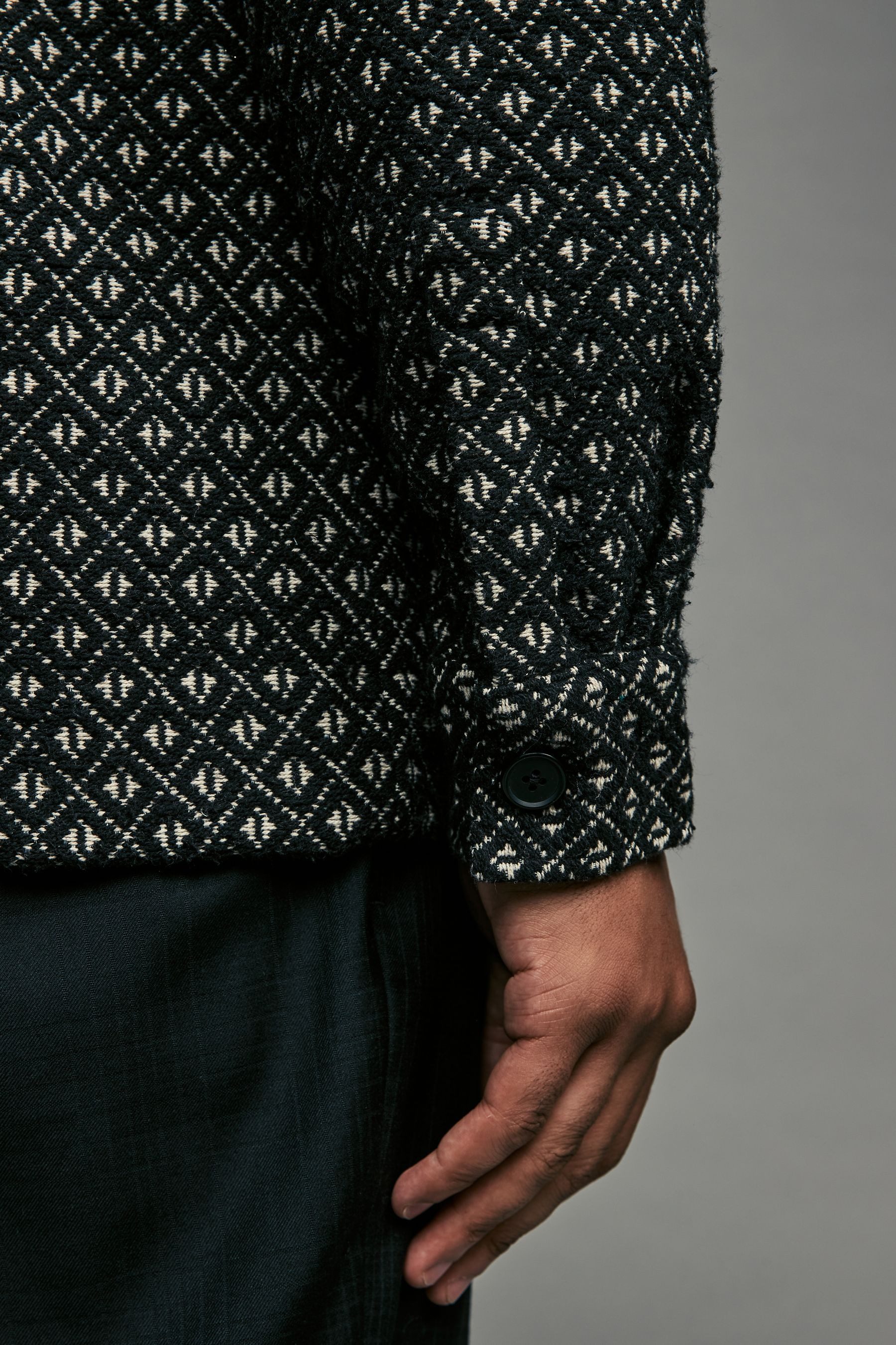 Next Hemdjacke Hemdjacke mit Gobelin-Muster (1-St)