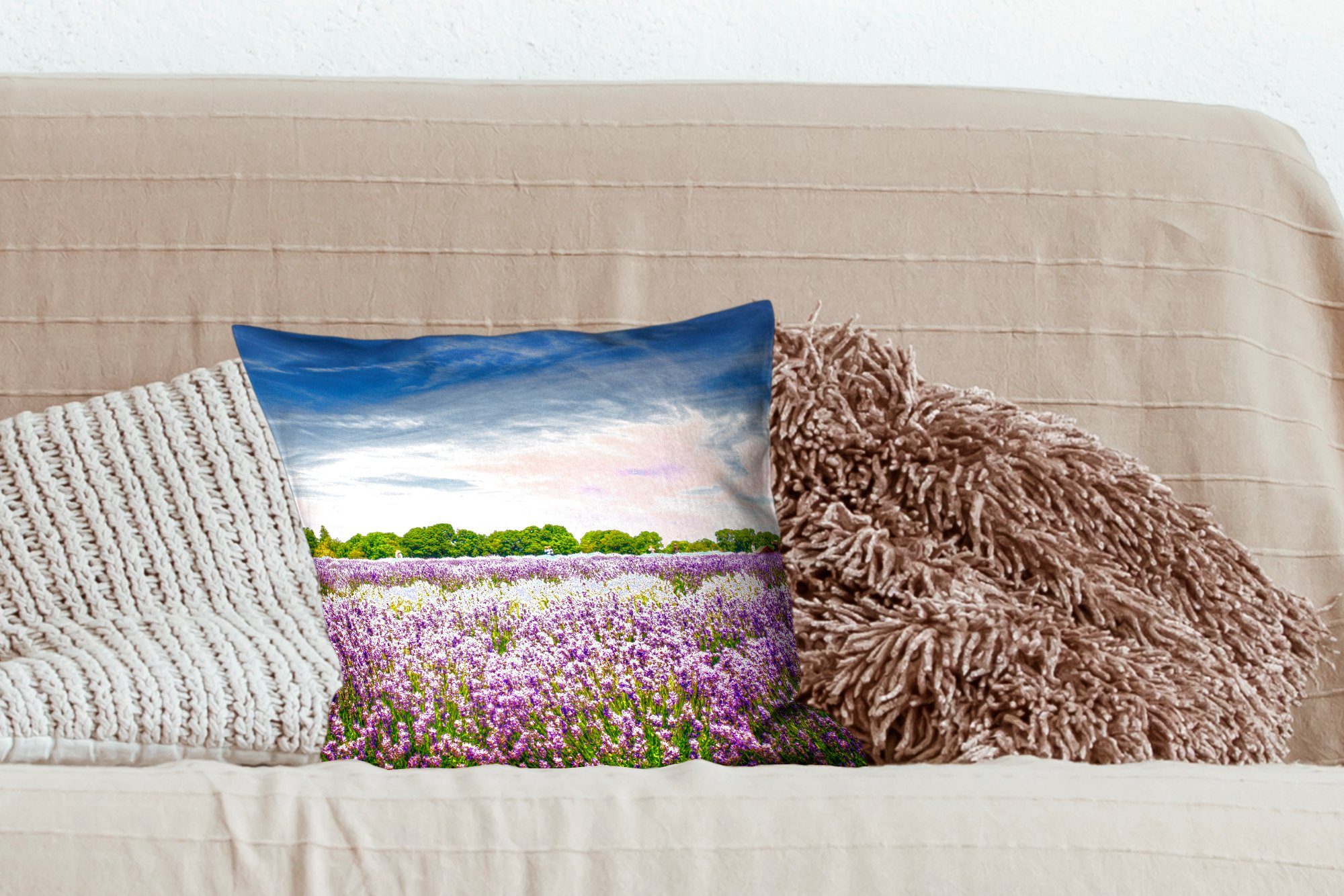 Lavendel Blauer Himmel Deko, MuchoWow Natur, Wohzimmer, für Füllung Dekokissen Sofakissen mit über Schlafzimmer, der in Zierkissen