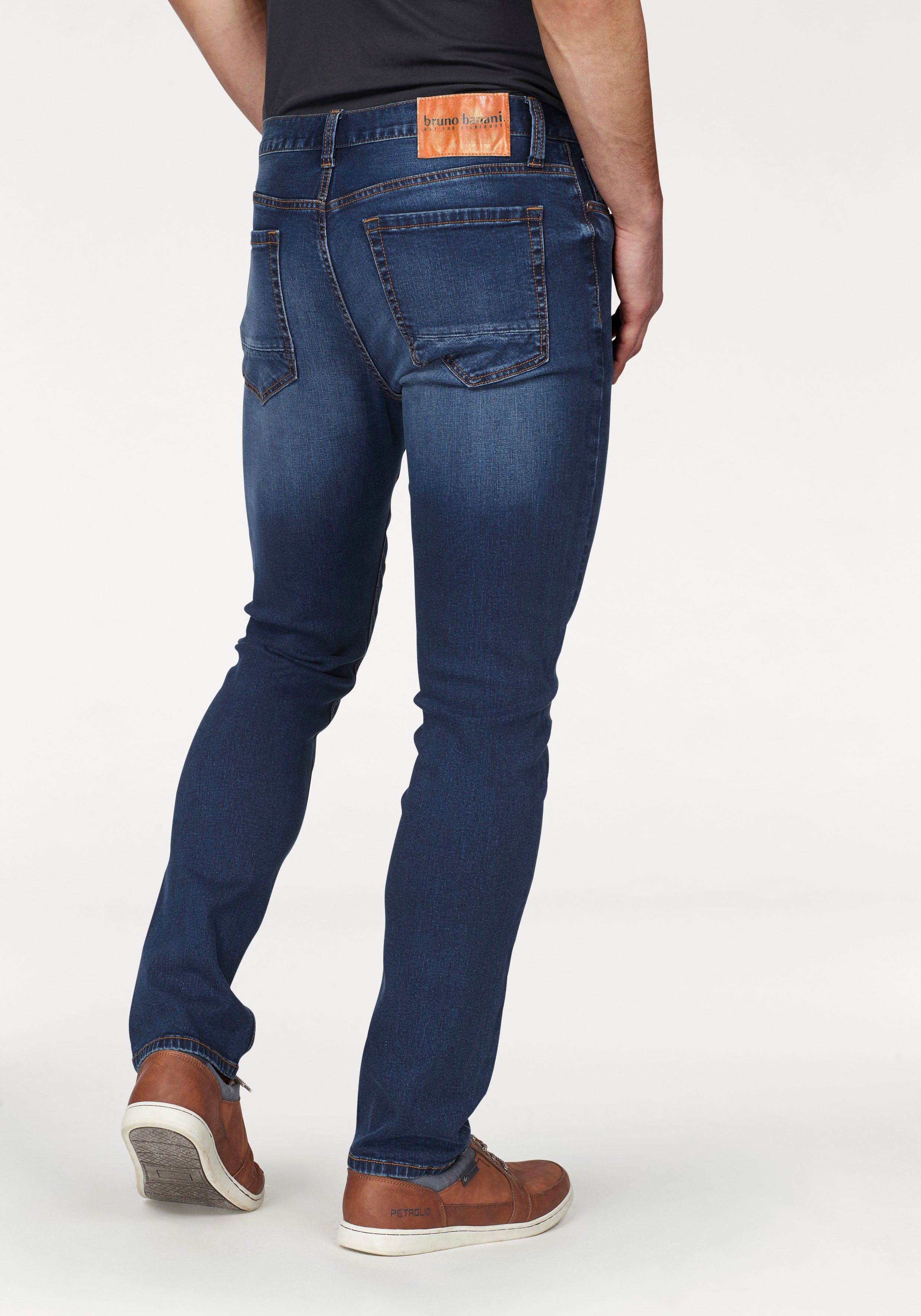 Bruno Banani Straight-Jeans Hutch gerade geschnittenes Bein, niedrige Leibhöhe, reguläre Passform