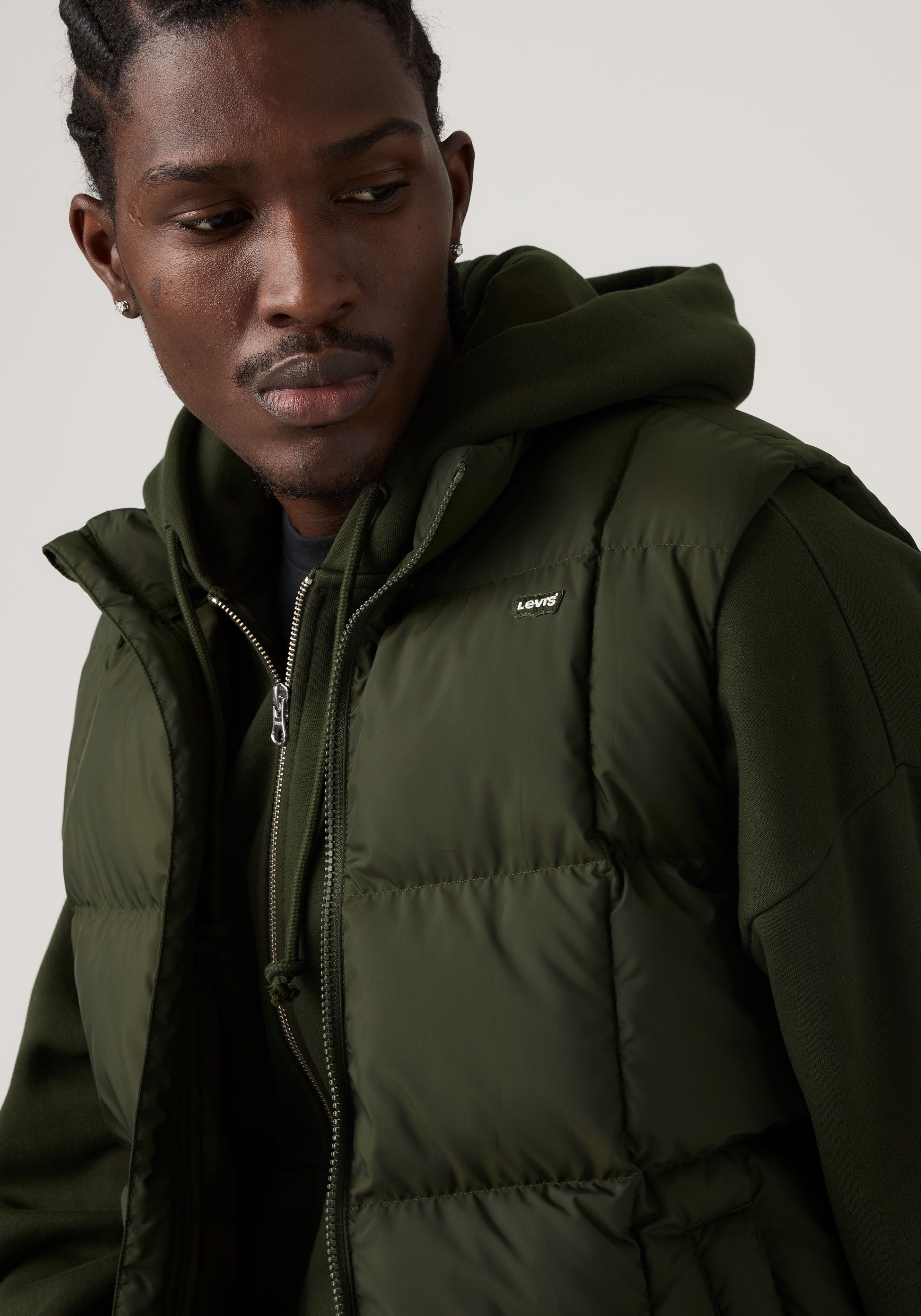 Levi's® Steppweste PIEDMONT VEST Hoher Stehkragen, durchgehender Reißverschluss – Bild 4 von 5
