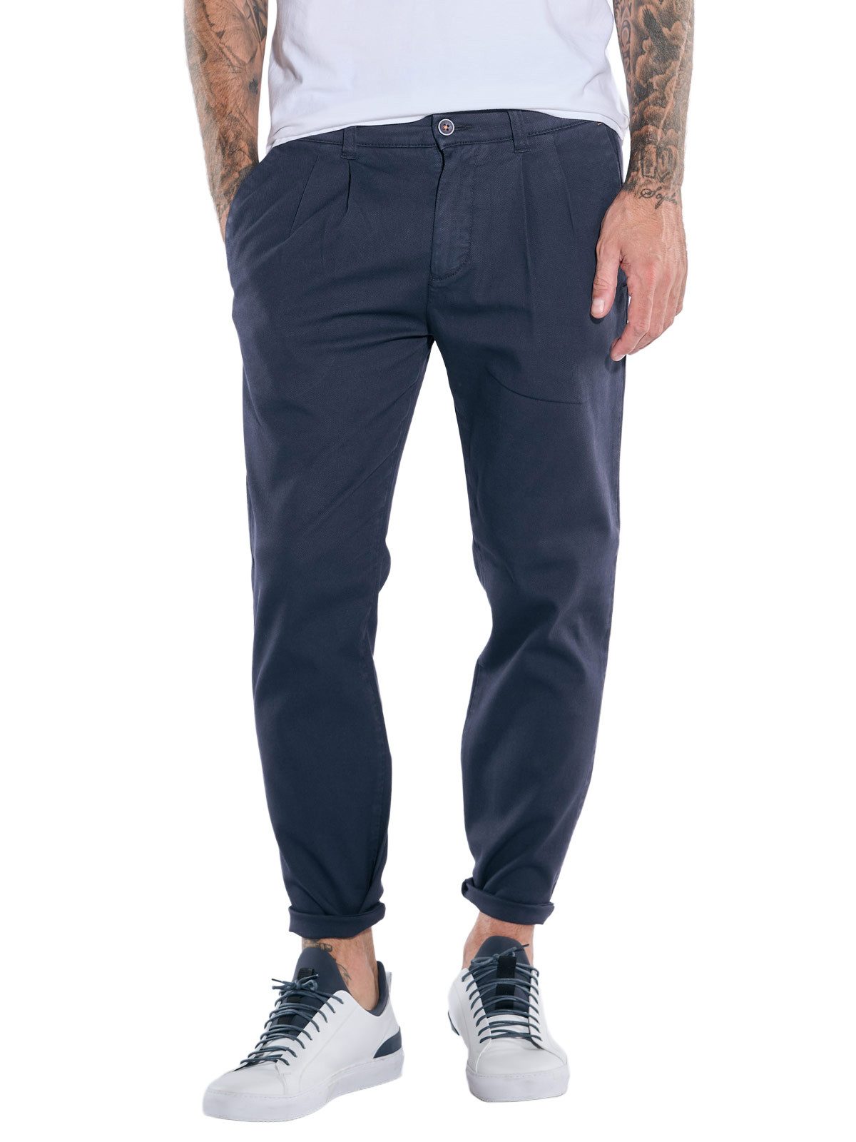 emilio adani Chinohose emilio adani Herren Chino mit Bundfalte, Saphirblau