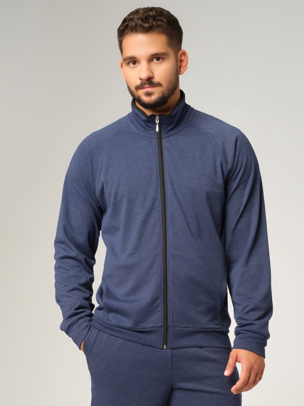 Sweatjacke mit Stehkragen