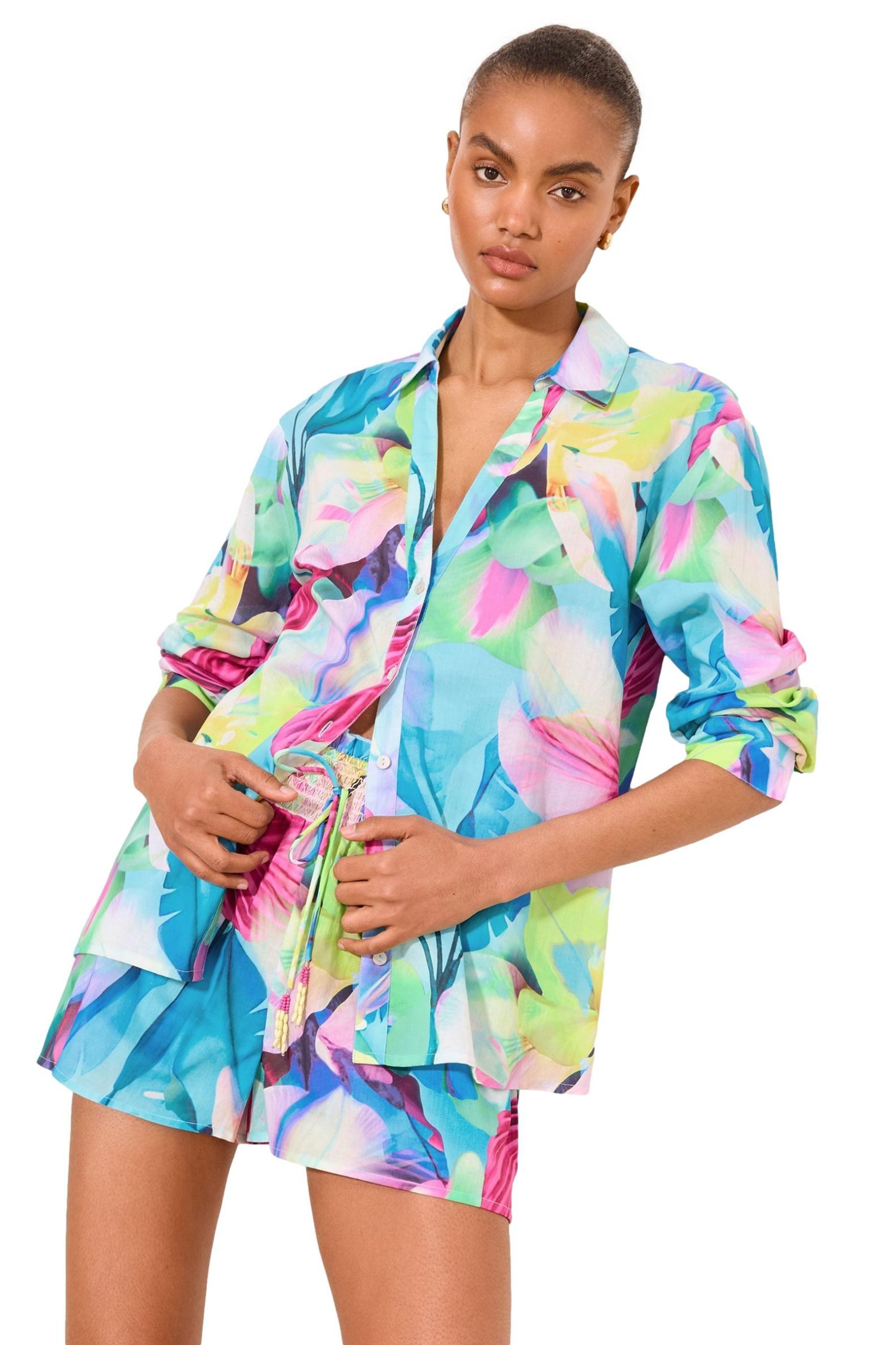 LIPSY Strandshirt Lipsy geknöpftes Cover-up-Strandhemd mit Kragen (1-tlg)