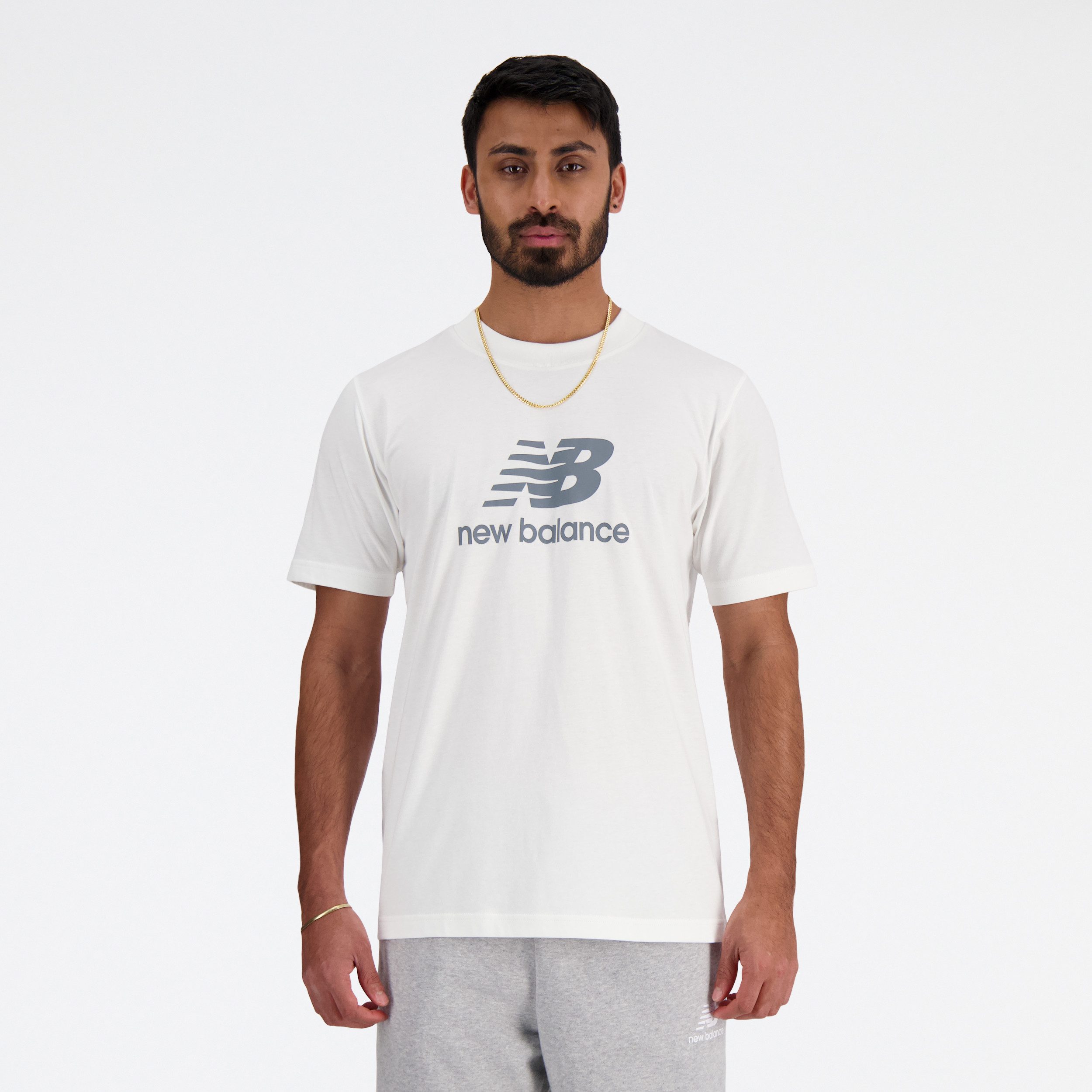 New Balance T-Shirt SPORT ESSENTIALS LOGO T-SHIRT (1-tlg) günstig online kaufen