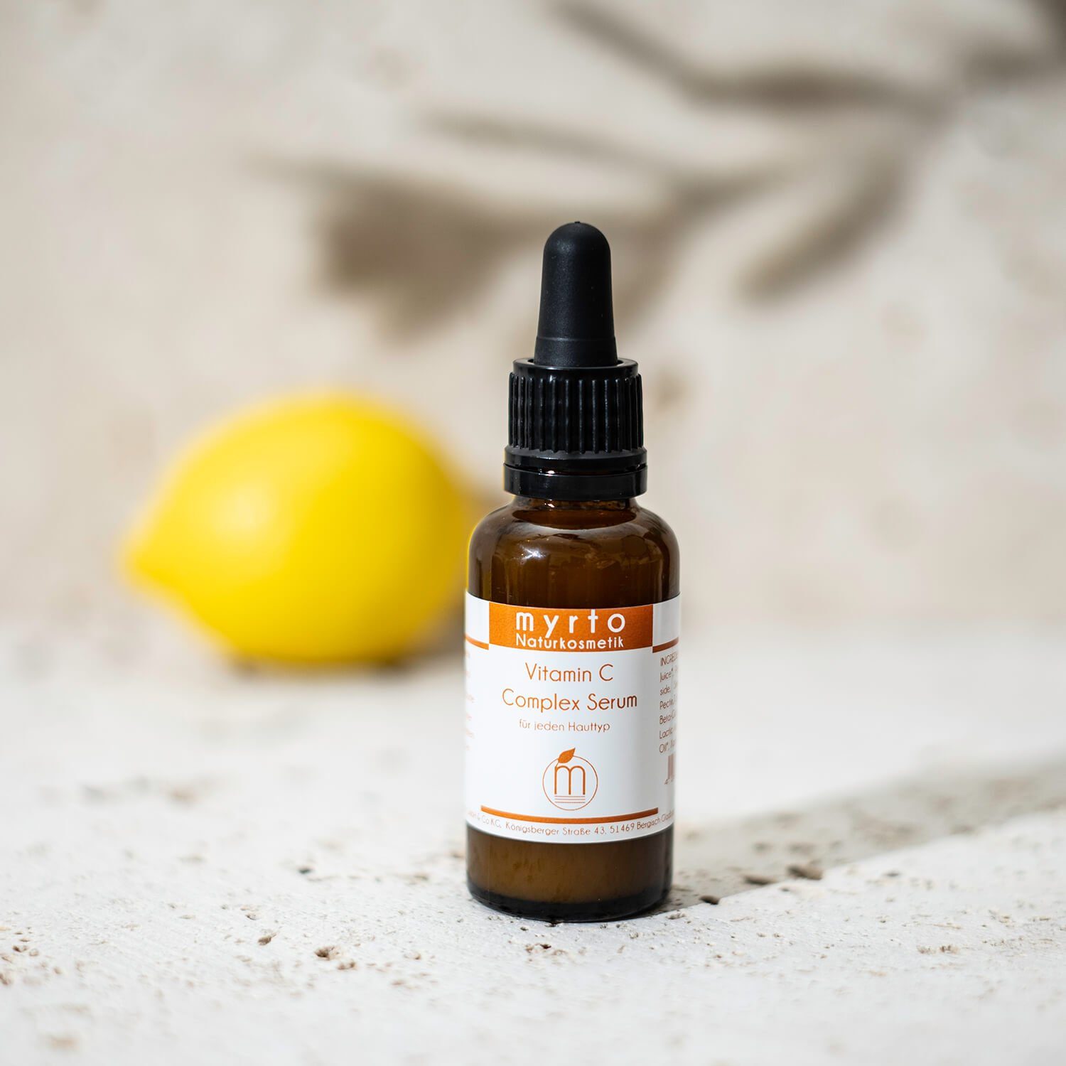 myrto Naturkosmetik Anti-Falten-Serum Vitamin C Complex Serum - für einen straffen, klaren Teint, hellt Pigmentflecken auf, frei von Duftstoffen, vegan, ohne Alkohol