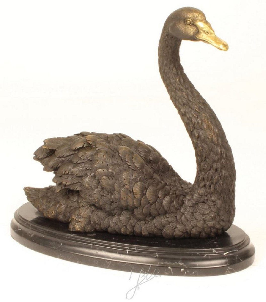 Casa Padrino Dekofigur Luxus Bronzefigur Schwan mit Marmorsockel Grau / Gold / Schwarz 32,6 x 16,3 x H. 31 cm - Dekofigur