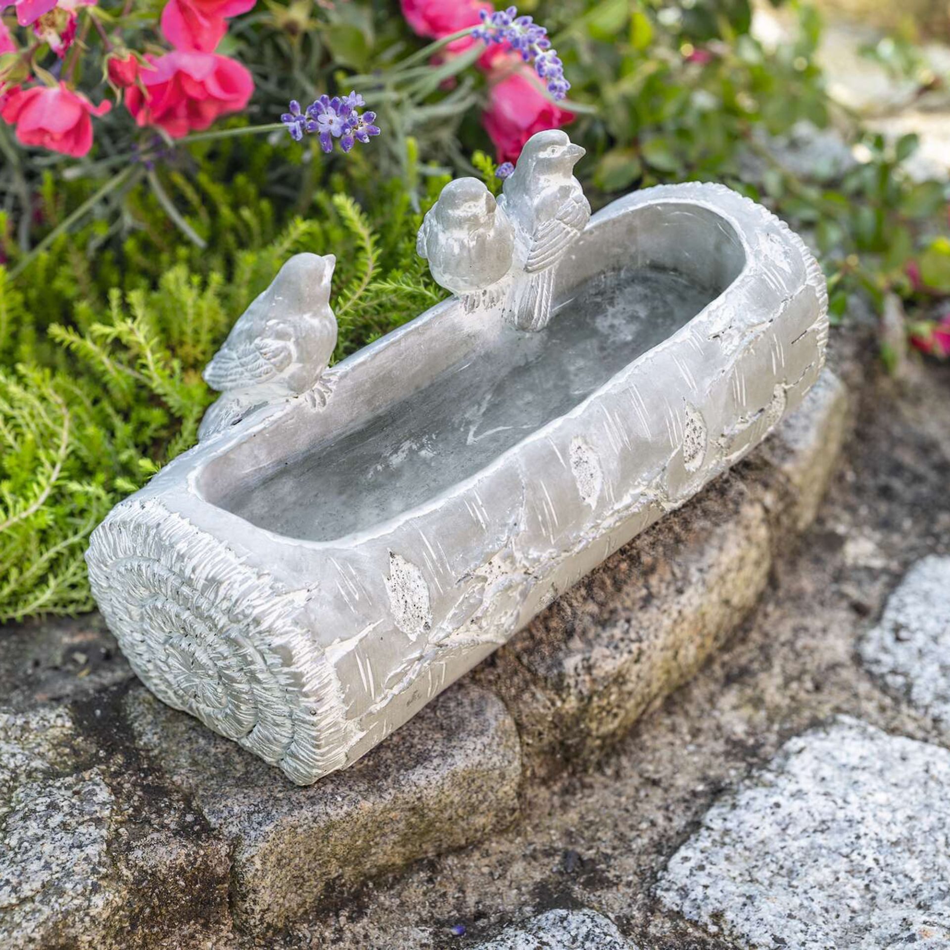 Home-trends24.de Vogeltränke Vogeltränke Baumstamm Garten Deko Outdoor Trinkstelle 25 cm