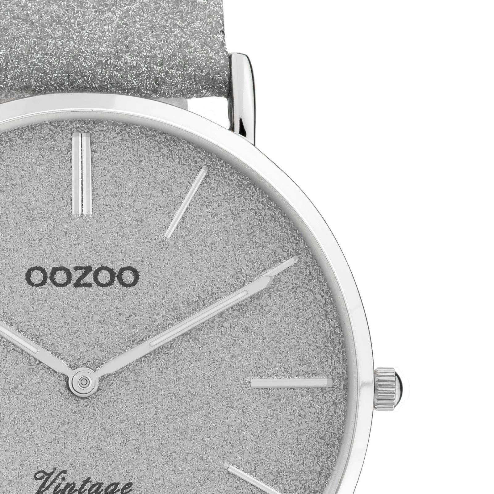 OOZOO Quarzuhr Oozoo Damen Armbanduhr Vintage Series, (Analoguhr), Damenuhr rund, groß (ca. 40mm), Lederarmband silber, Fashion