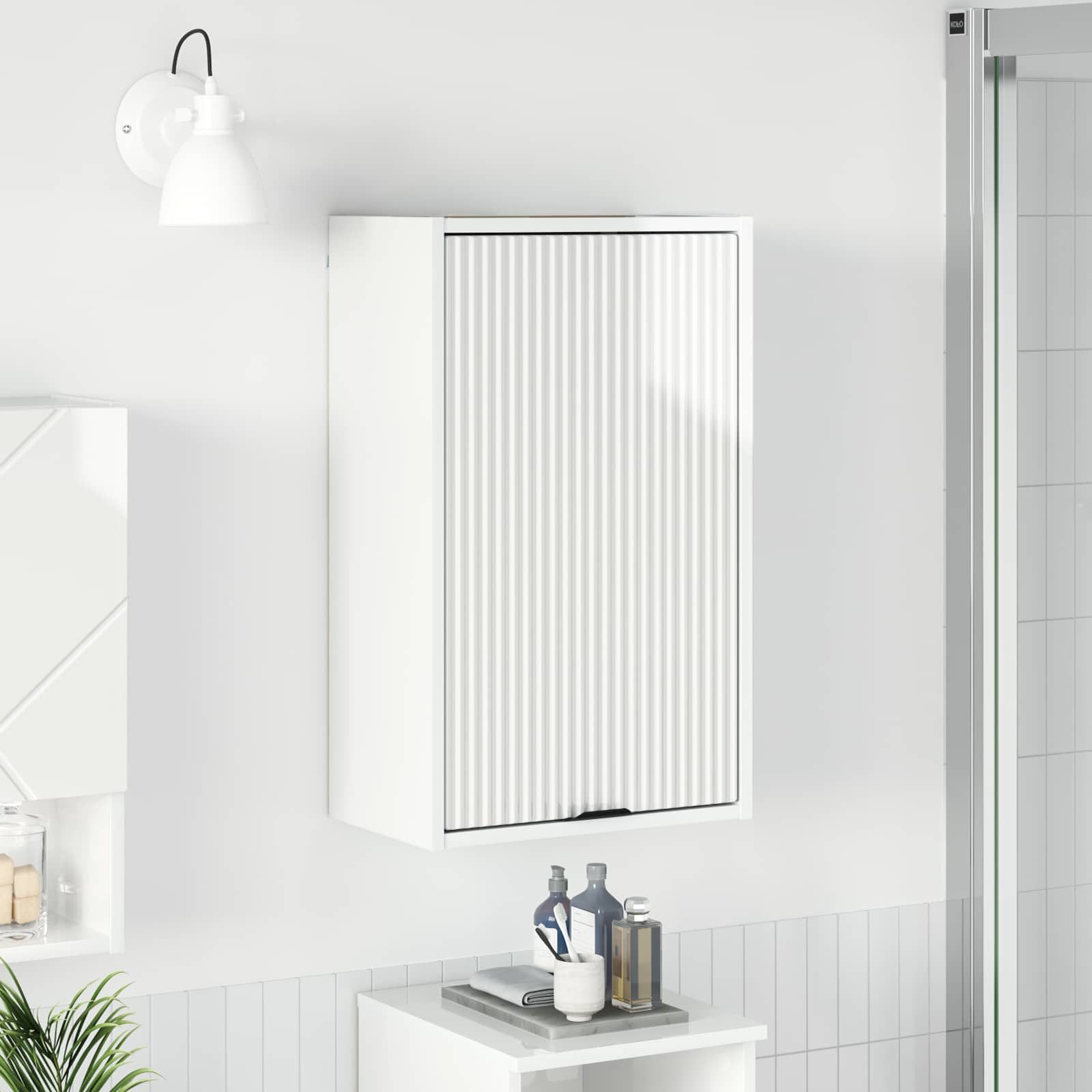 furnicato Badkommode Badezimmer-Schrank 39 x 23,5 x 65 cm Hochglanz Weiß, Platzsparender Hängeschrank mit Scharniertüren für dein Badezimmer