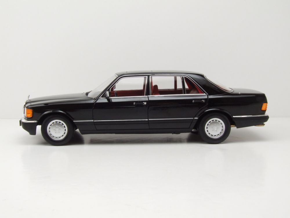 Norev Modellauto Mercedes 560 SEL S-Klasse W126 1991 schwarz, Maßstab 1:18