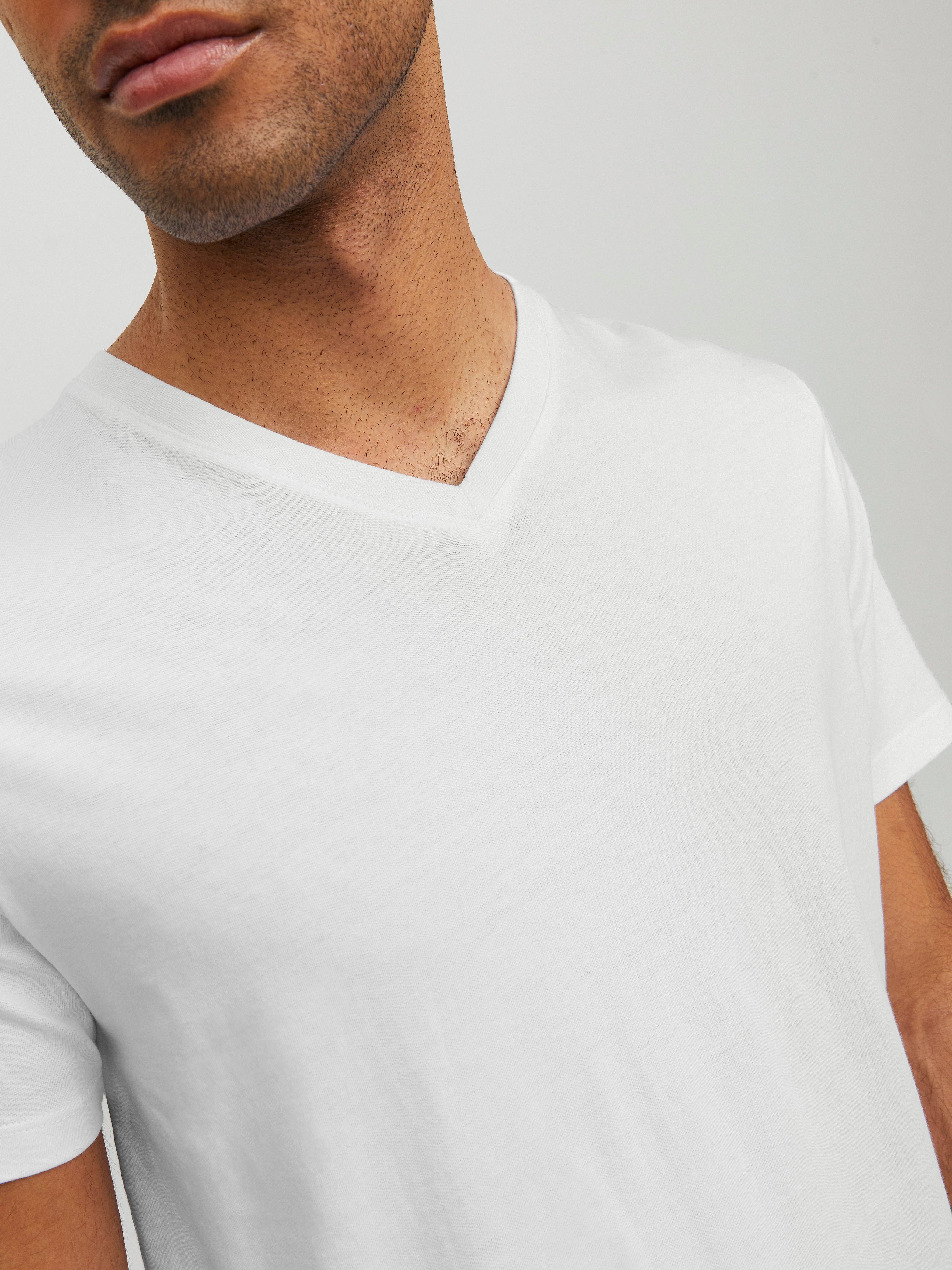 Jack & Jones V-Shirt JJEORGANIC mit V-Ausschnitt, lässig kombinierbar, ideal für Alltag unifarben, modisch, regular fit, Baumwolle, V-Ausschnitt
