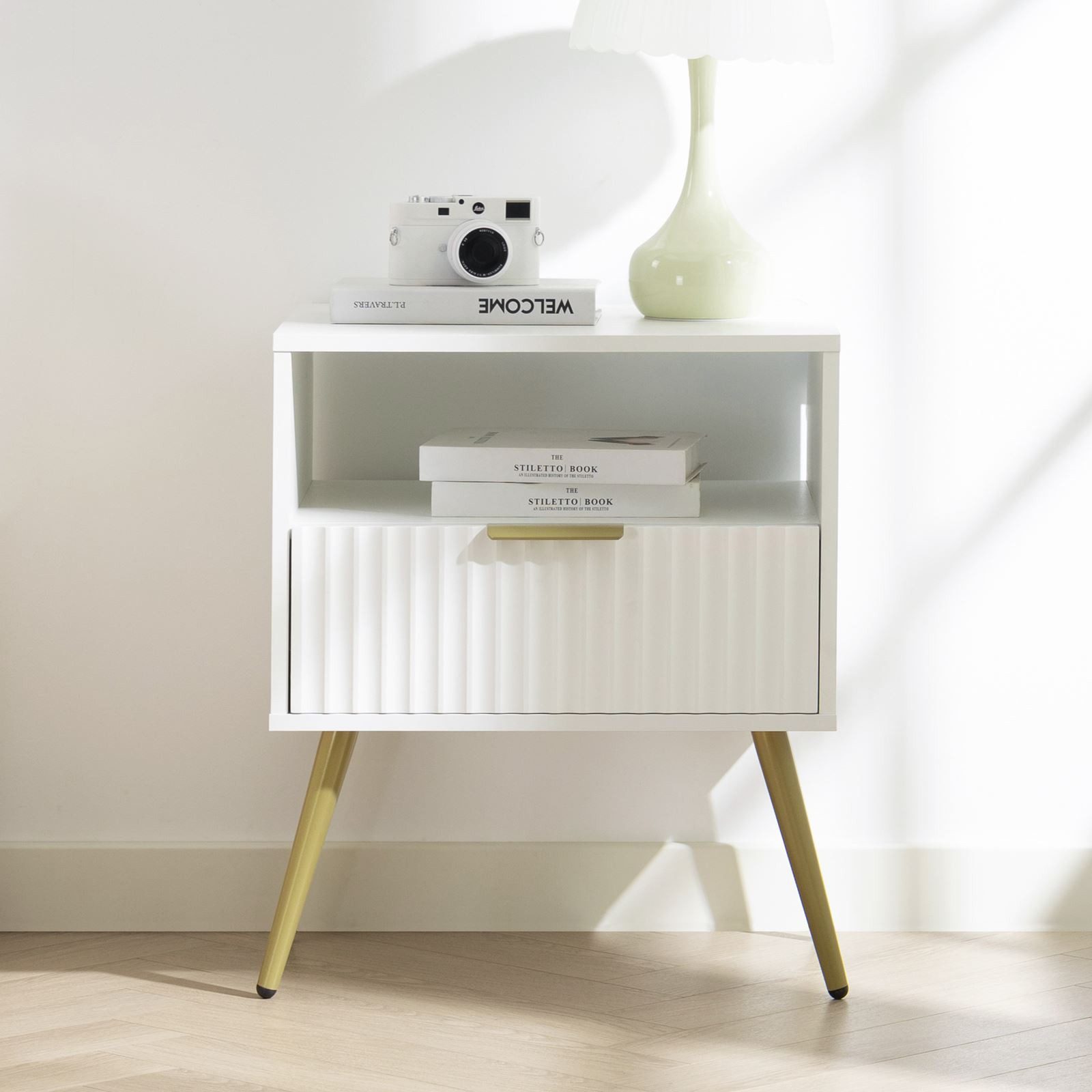 IDIMEX Nachtkommode MERVAL, Kleine Nachtkommode mit Schublade Metallfüße MDF-Front weiß/gold
