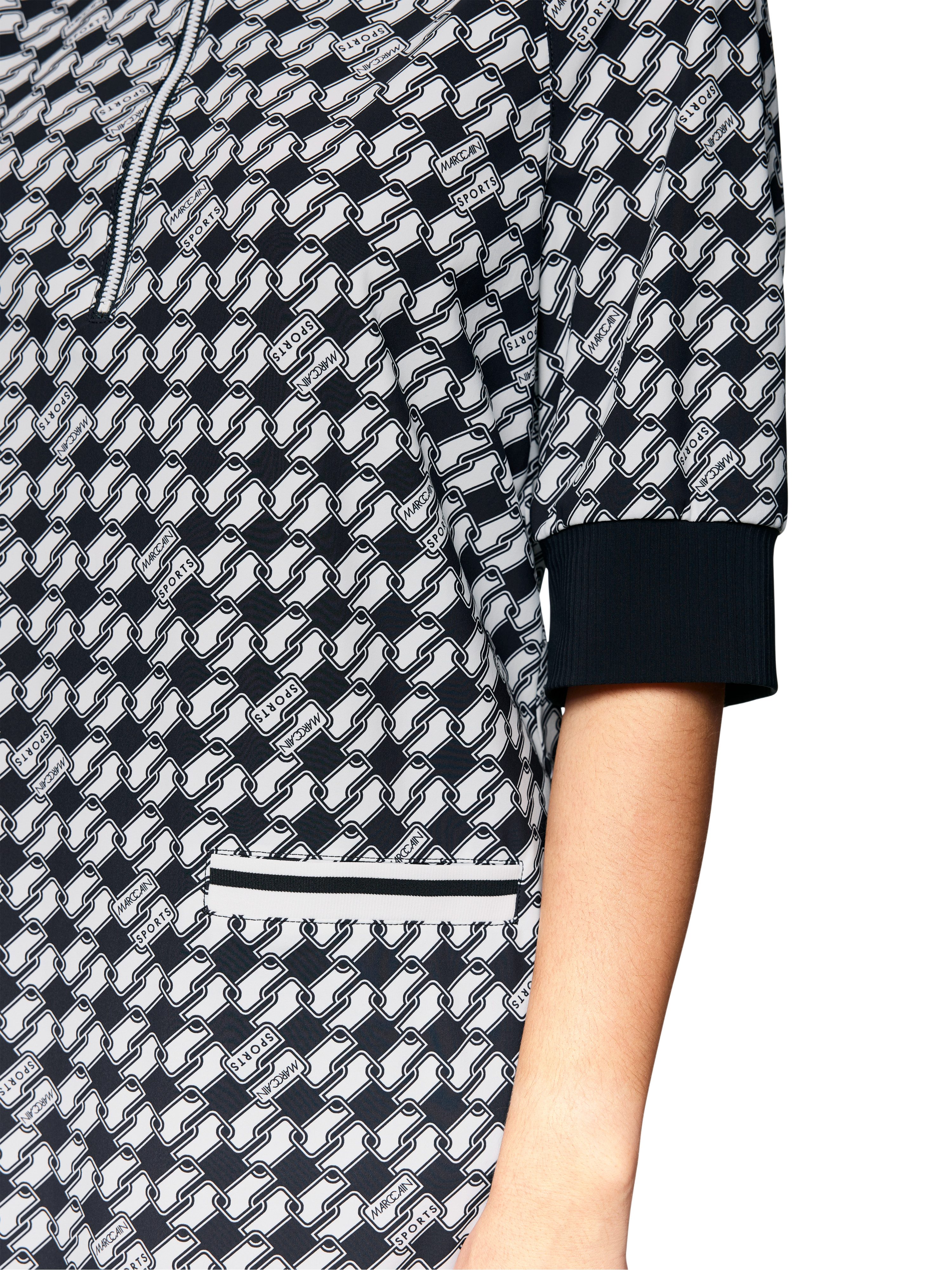 Marc Cain Jerseykleid Logomania Premium Damenmode Leger geschnitten, normaler Kragen