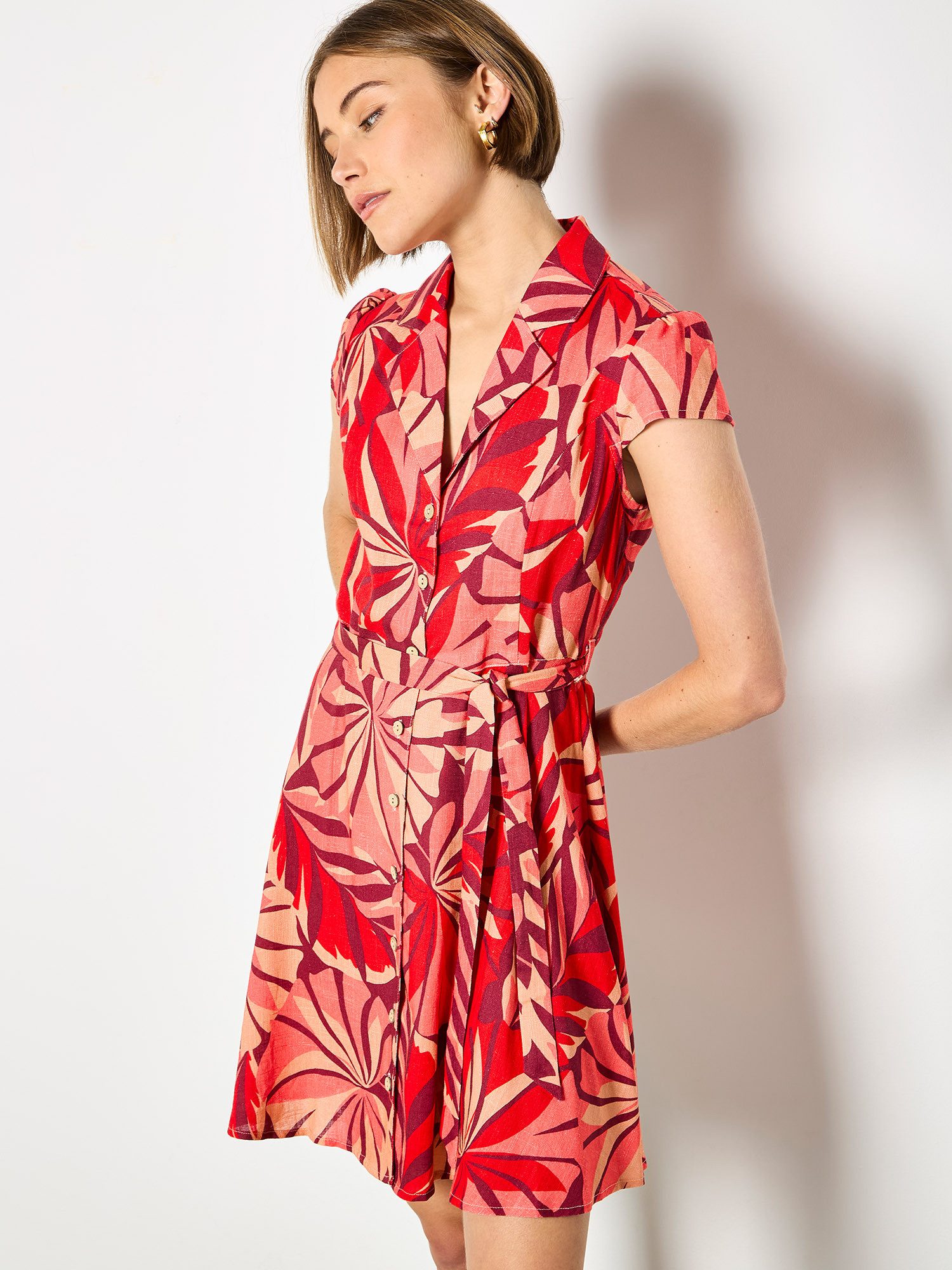 Apricot Minikleid Minikleid im Hemdstil mit tropischem Blattmuster Bedruckt