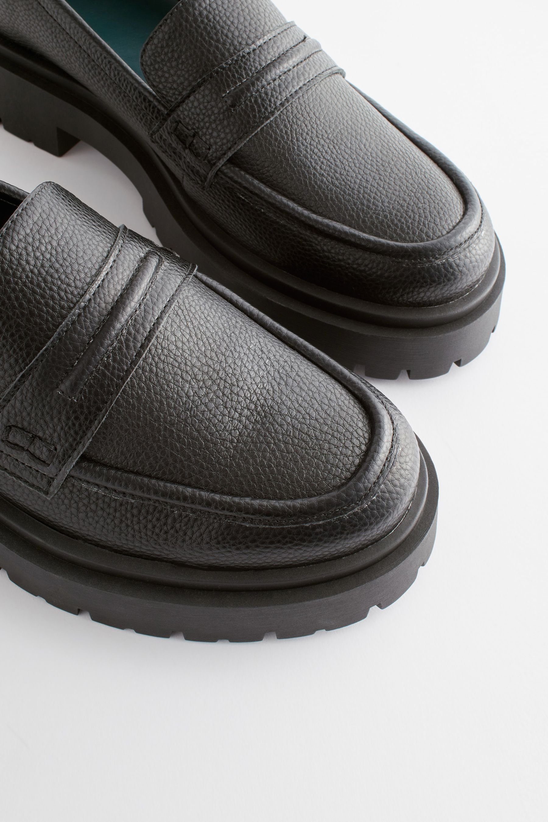 Loafer Forever Black Next (1-tlg) Comfort® Loafer Sohle mit dicker