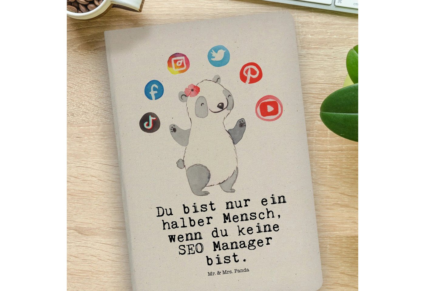 Thumbnail - Mr. & Mrs. Panda Notizbuch SEO Manager Herz - Transparent - Geschenk, DIN A4 Bullet Journal, DIN Mr. & Mrs. Panda, Premi...