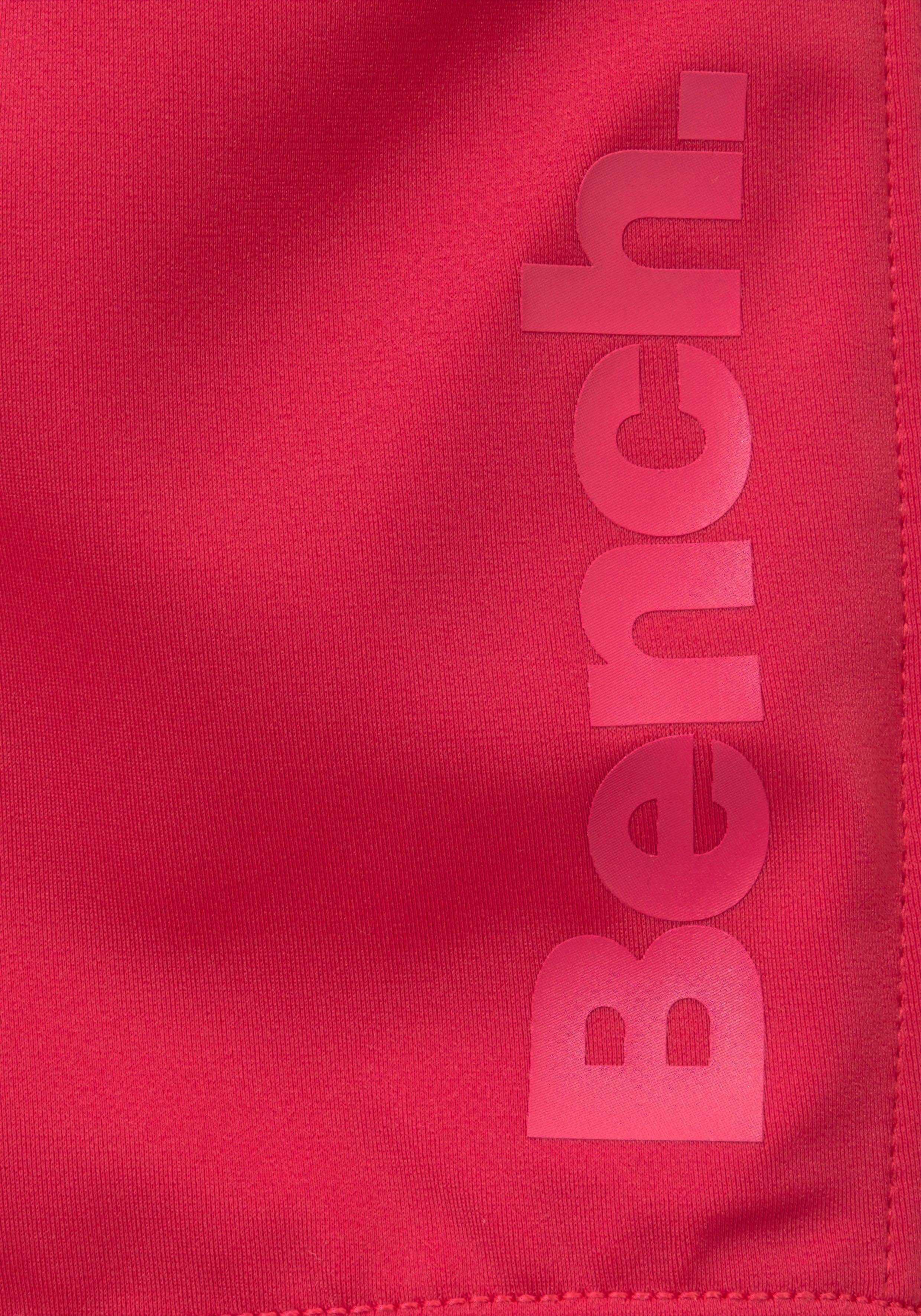 Bench. Boxer-Badehose mit seitlichem Logoprint