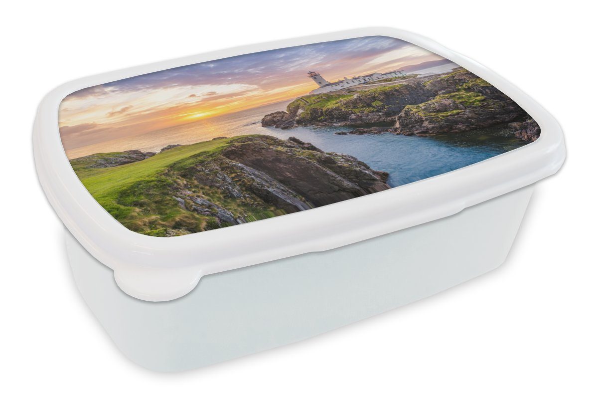 MuchoWow Lunchbox Fanad Head Leuchtturm bei Sonnenuntergang, Kunststoff, (2-tlg), Brotbox für Kinder und Erwachsene, Brotdose, für Jungs und Mädchen weiß