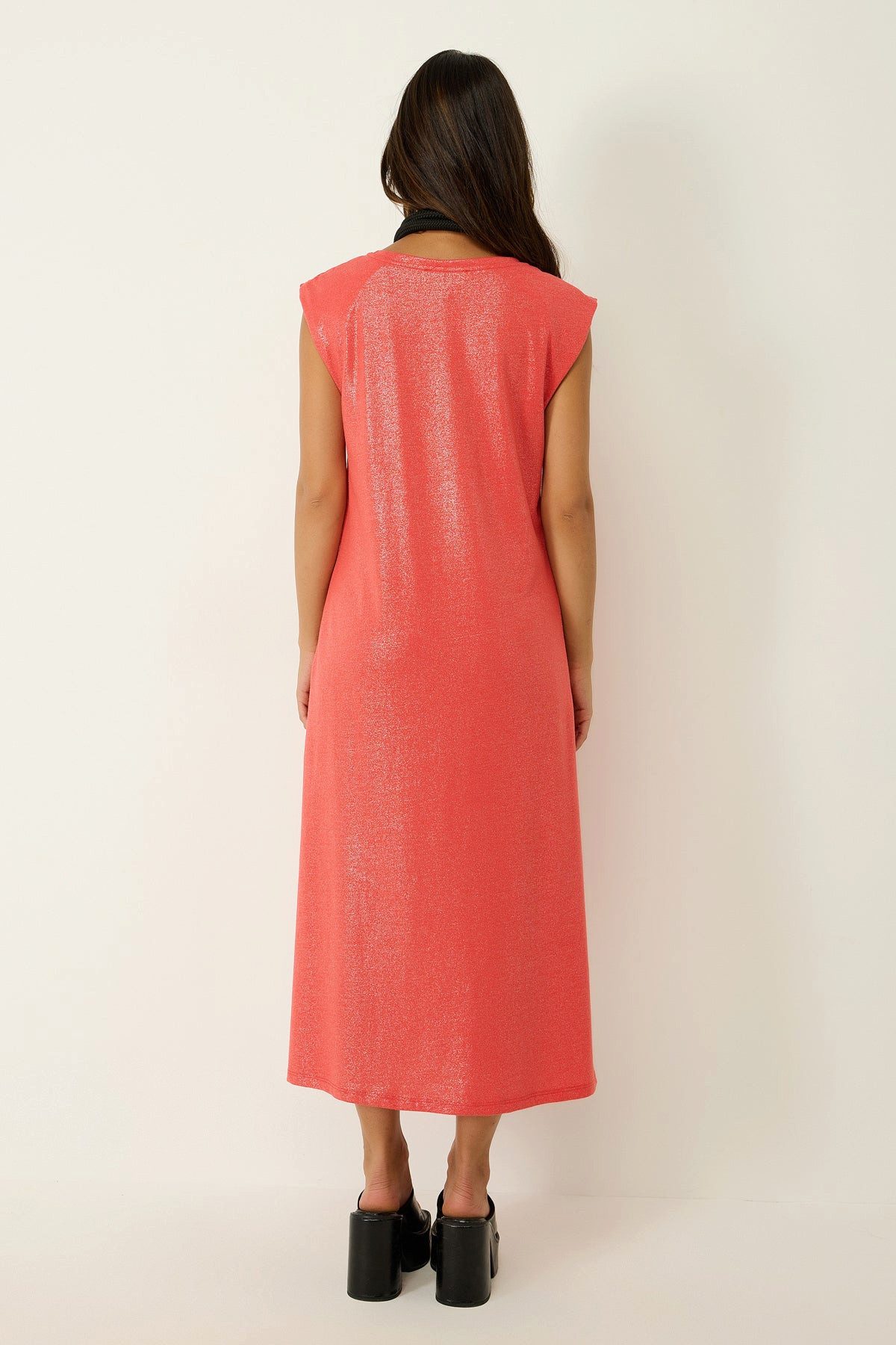 No Matter What Minikleid Midikleid aus glitzerndem Stoff