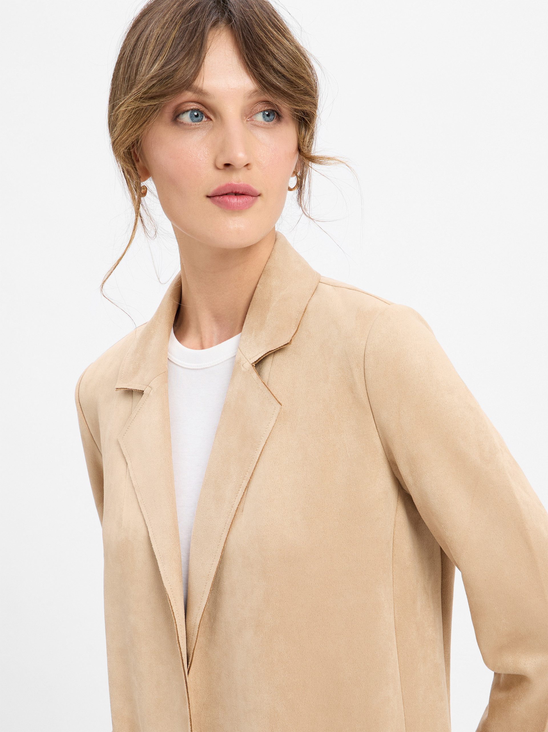 Betty Barclay Longblazer