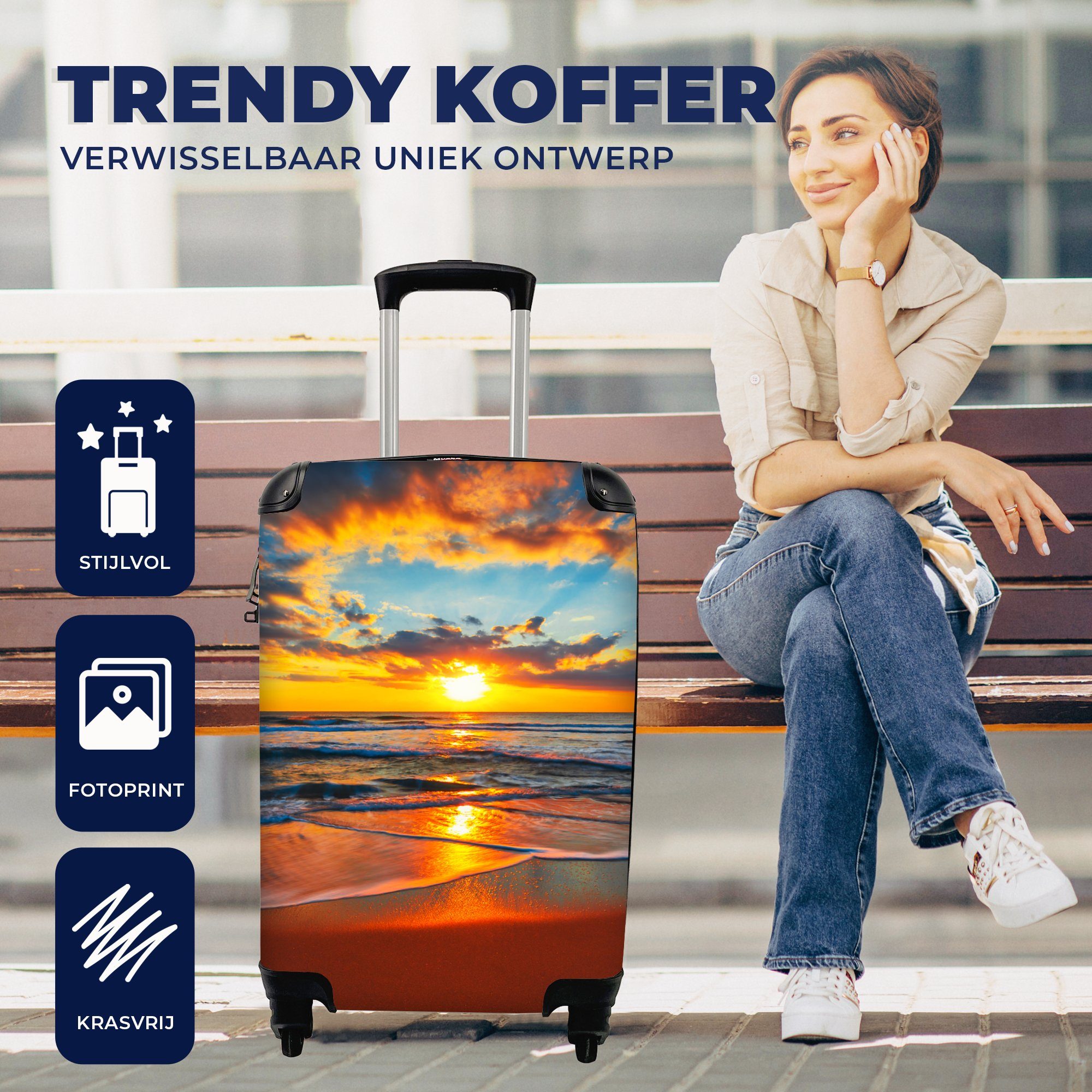 MuchoWow Handgepäckkoffer Meer - Sonnenuntergang mit - Ferien, Handgepäck Wolken Rollen, 4 für rollen, Reisekoffer - Orange, Trolley, - Strand Reisetasche