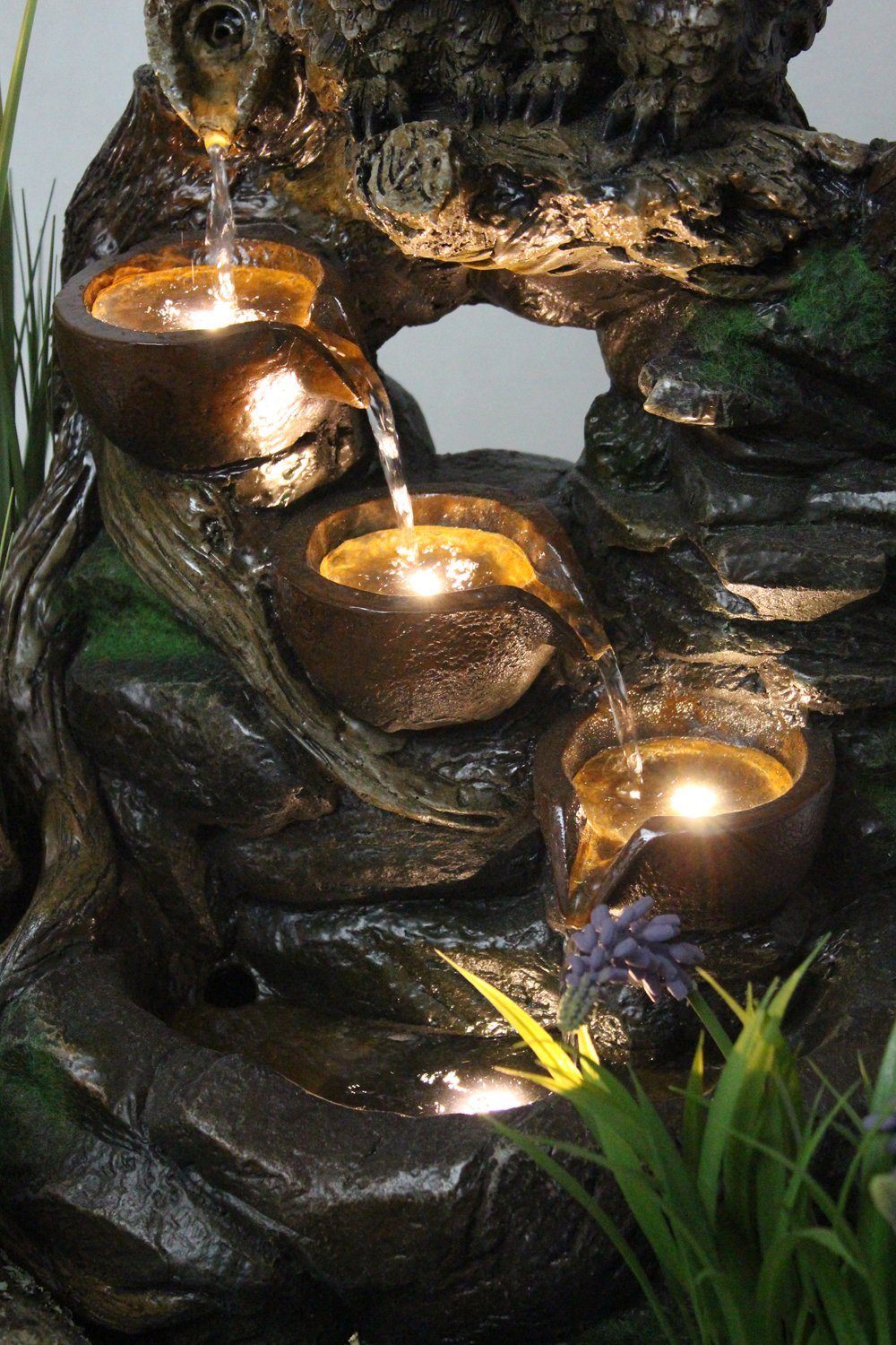 Arnusa Gartenbrunnen Springbrunnen Eule mit LED Beleuchtung 51 cm, 40,00 cm Breite, für den Innen und Außenbereich